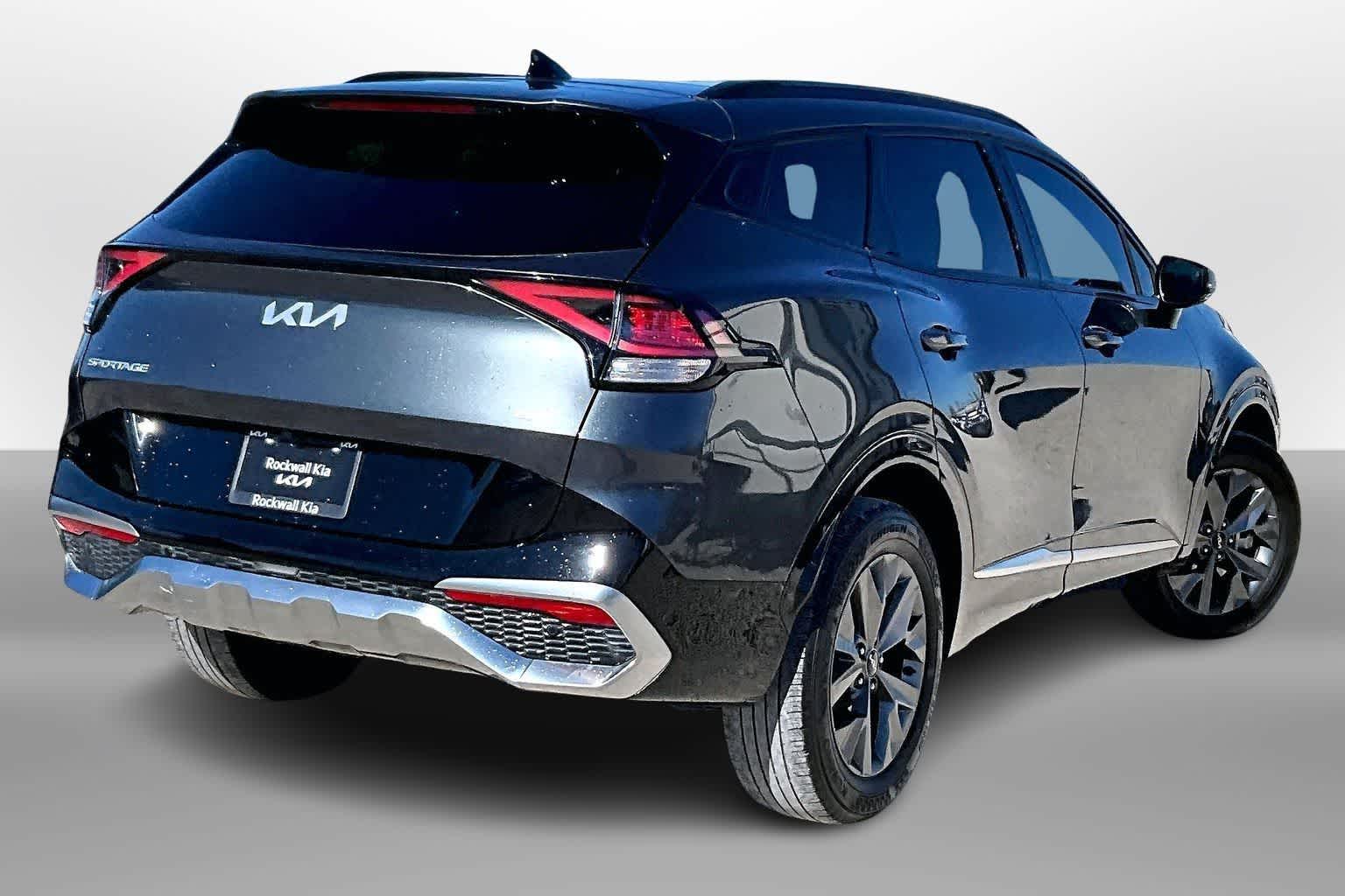 Thumbnail: 2023 Kia Sportage - 2