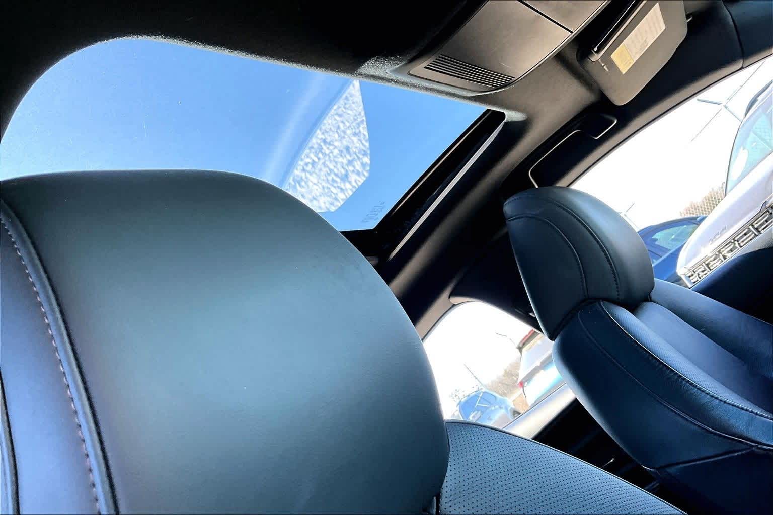 Thumbnail: 2023 Mazda Mazda3 - 15