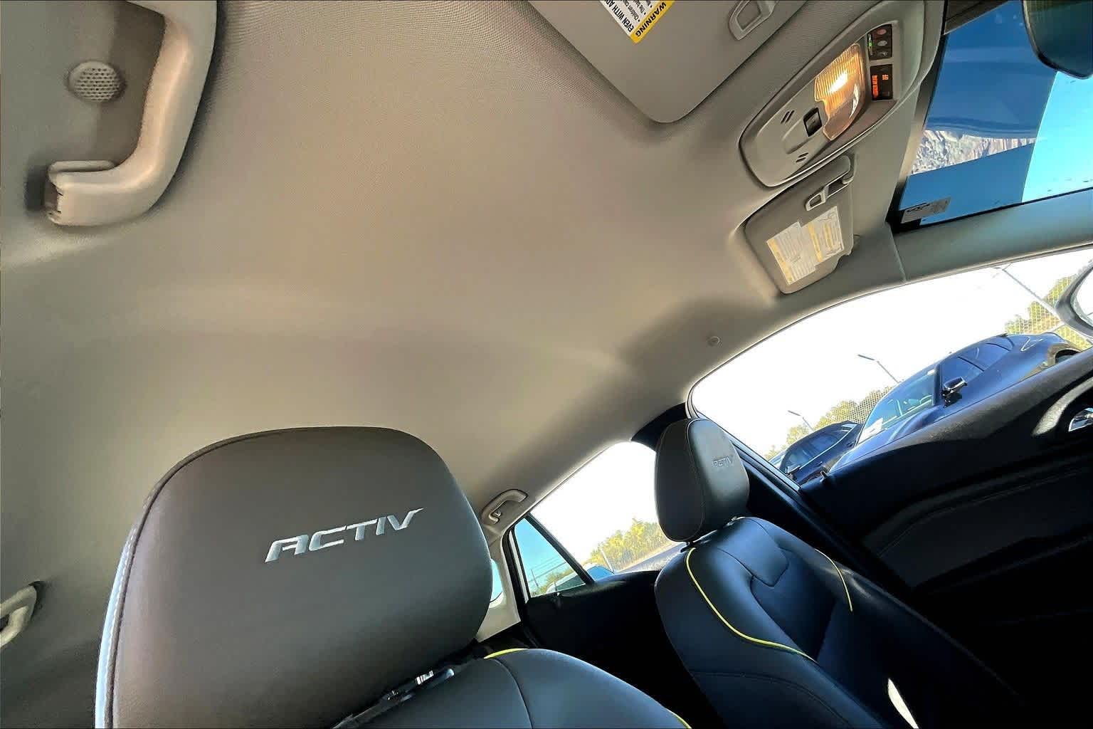 Thumbnail: 2025 Chevrolet Trax - 16