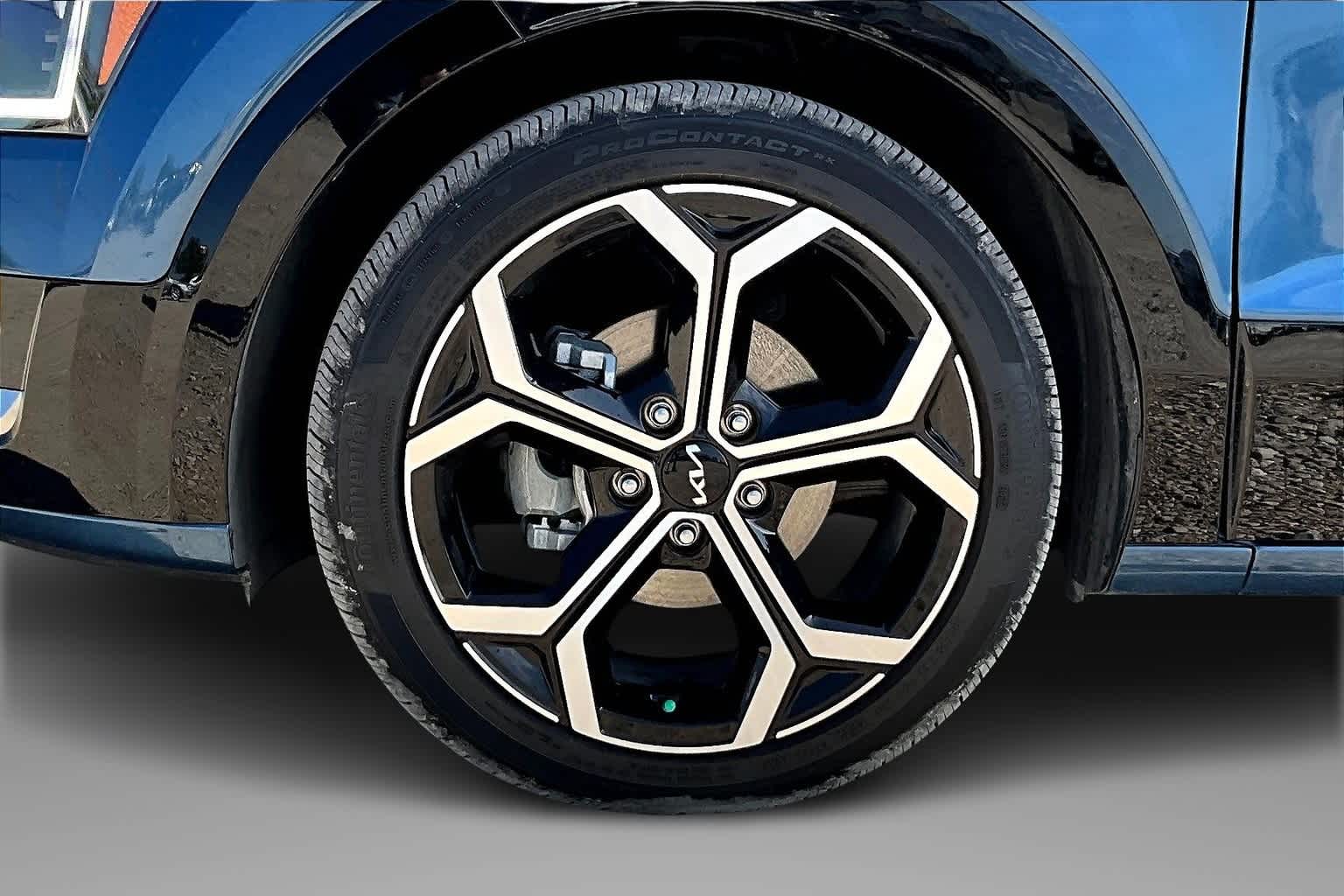 2023 Kia Niro SX Touring 8