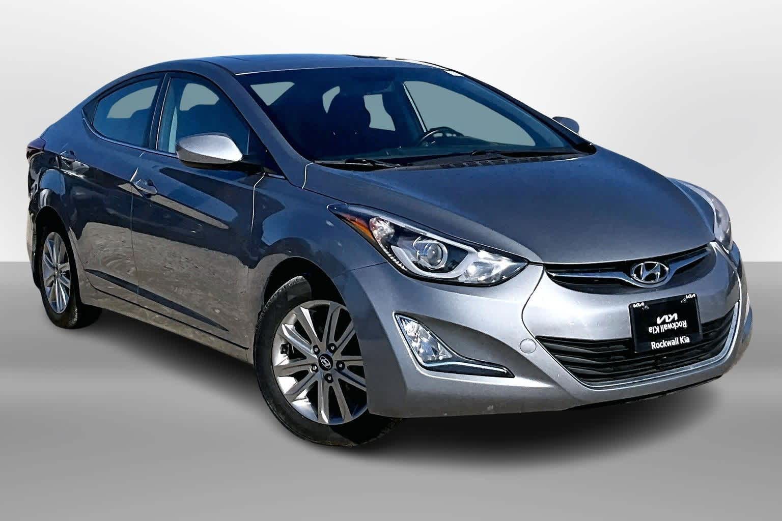 Thumbnail: 2015 Hyundai Elantra - 10