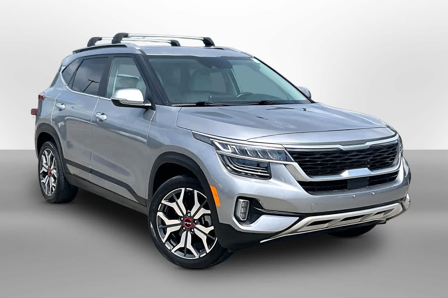 Thumbnail: 2022 Kia Seltos - 10