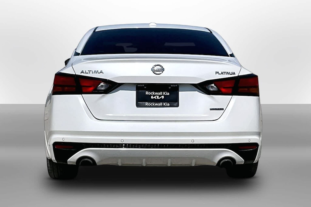 Used 2020 Nissan Altima 2.0 Platinum Sedan