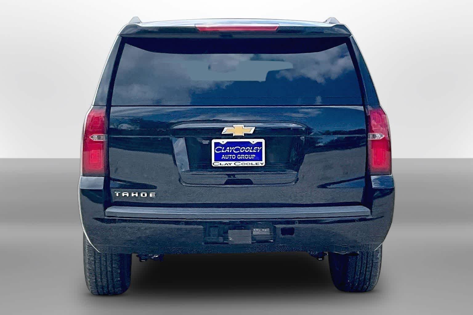 Thumbnail: 2019 Chevrolet Tahoe - 3