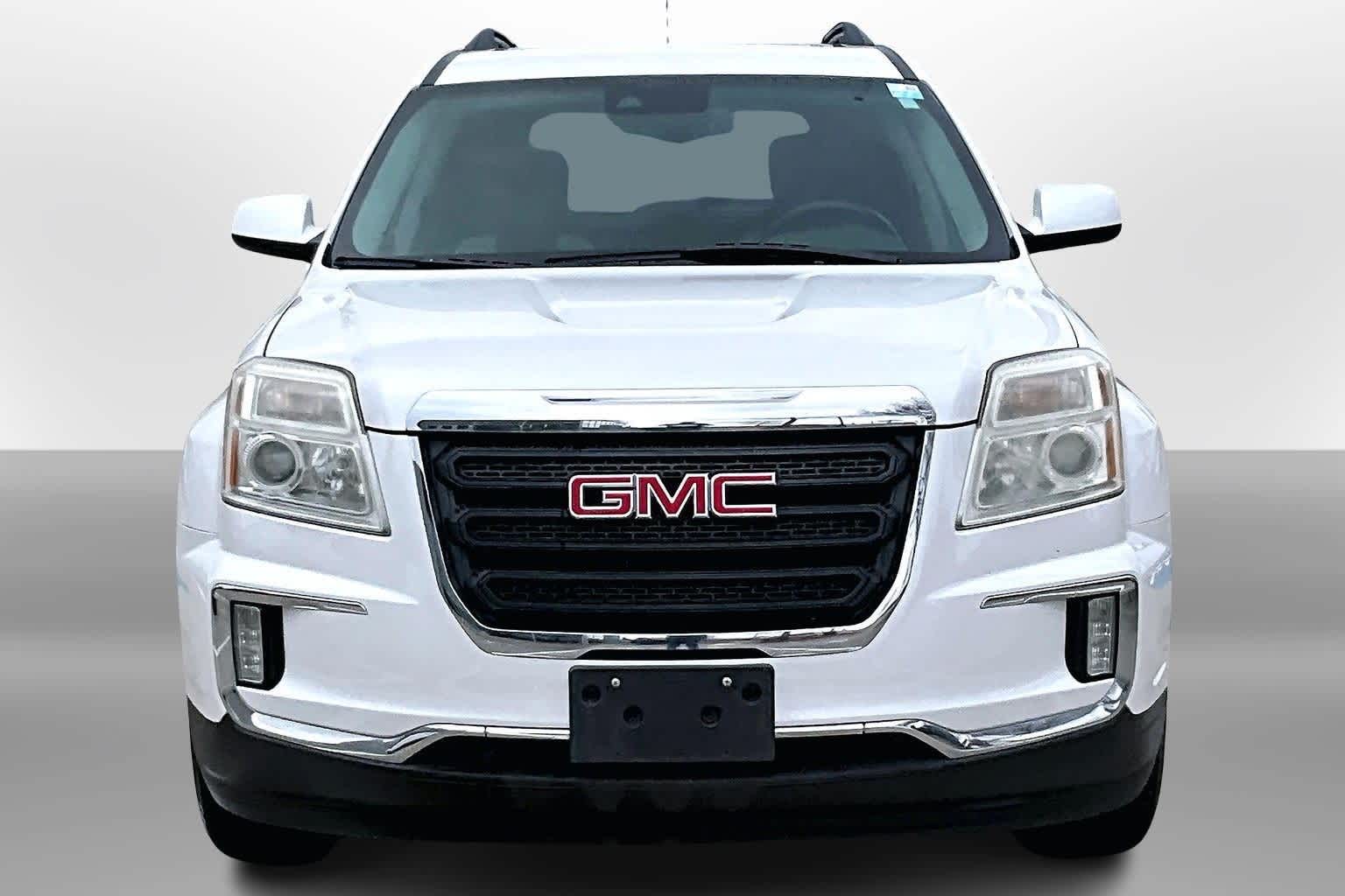 Thumbnail: 2017 GMC Terrain - 3
