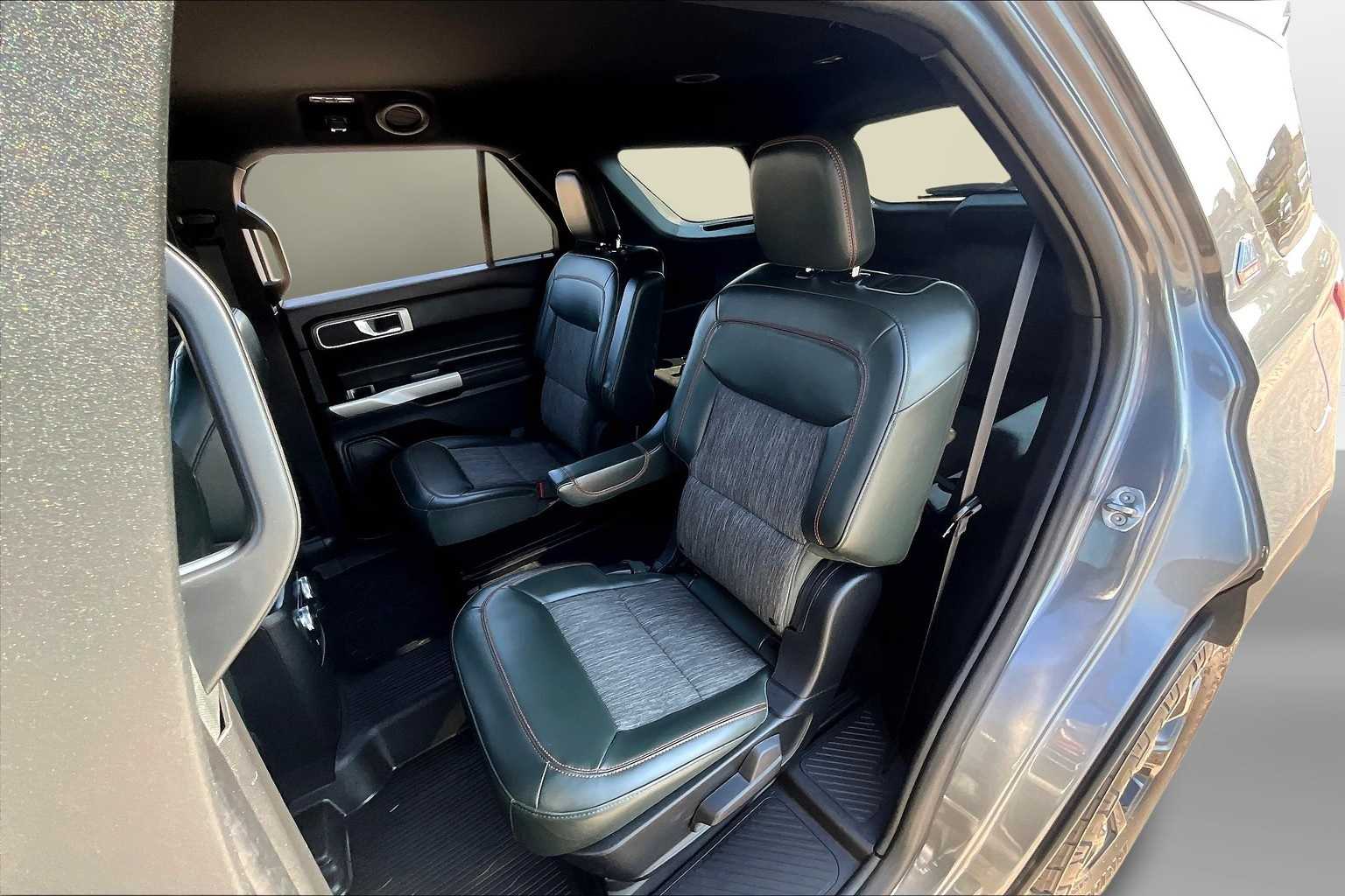 Thumbnail: 2023 Ford Explorer - 27