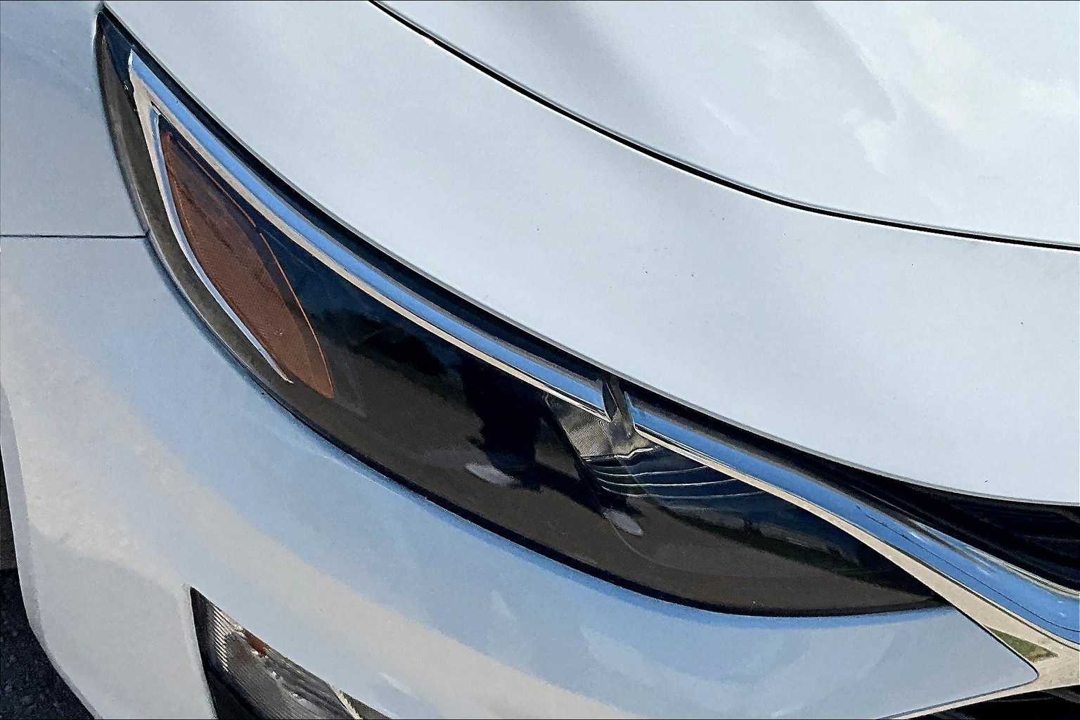 Thumbnail: 2023 Chevrolet Malibu - 30