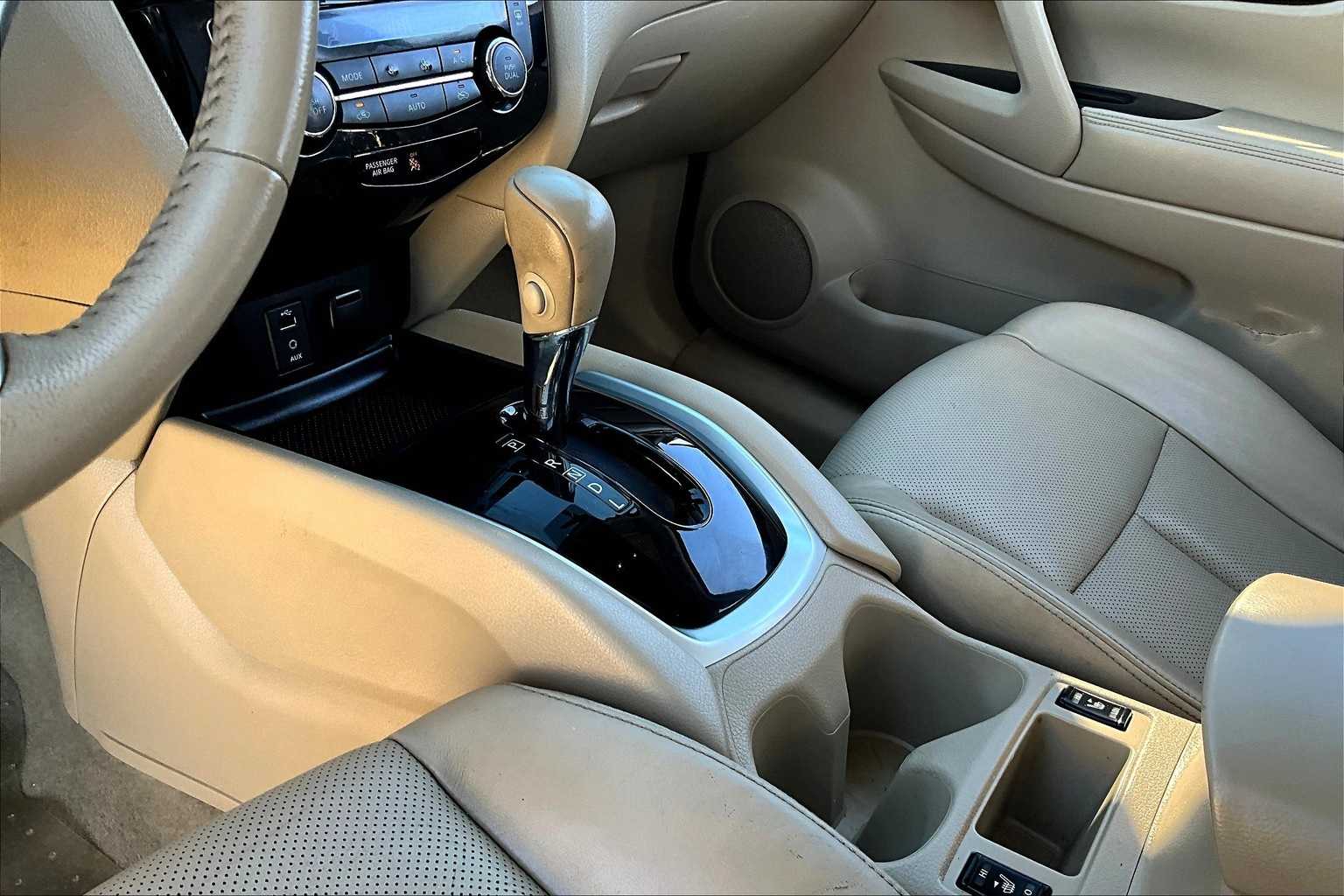 Thumbnail: 2014 Nissan Rogue - 13