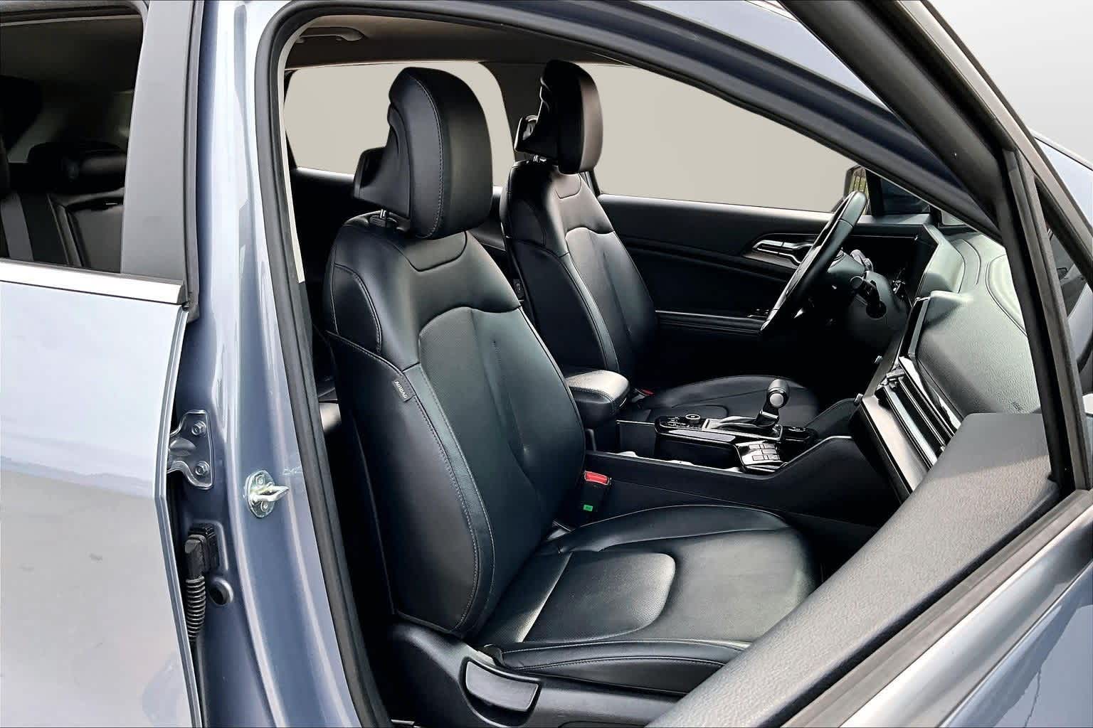 Thumbnail: 2023 Kia Sportage - 7