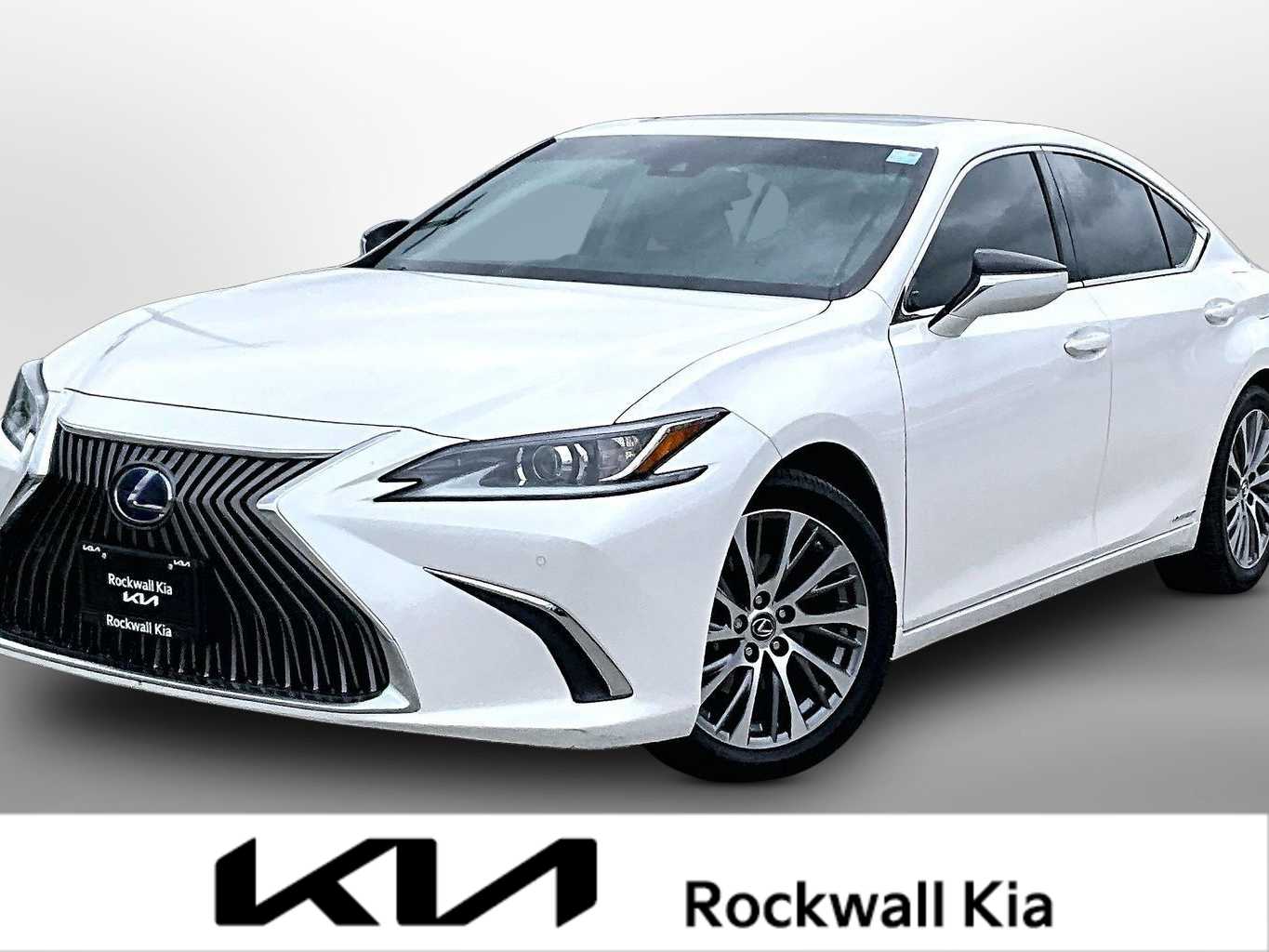 Thumbnail: 2021 Lexus ES - 1