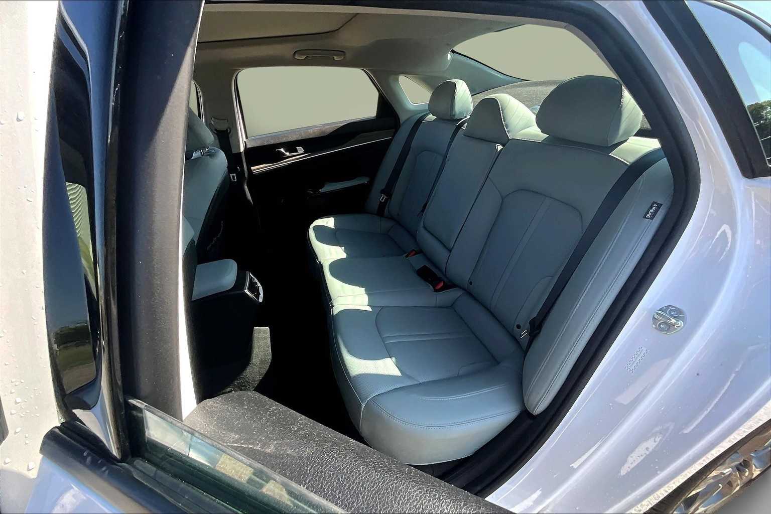 Thumbnail: 2023 Kia K5 - 27