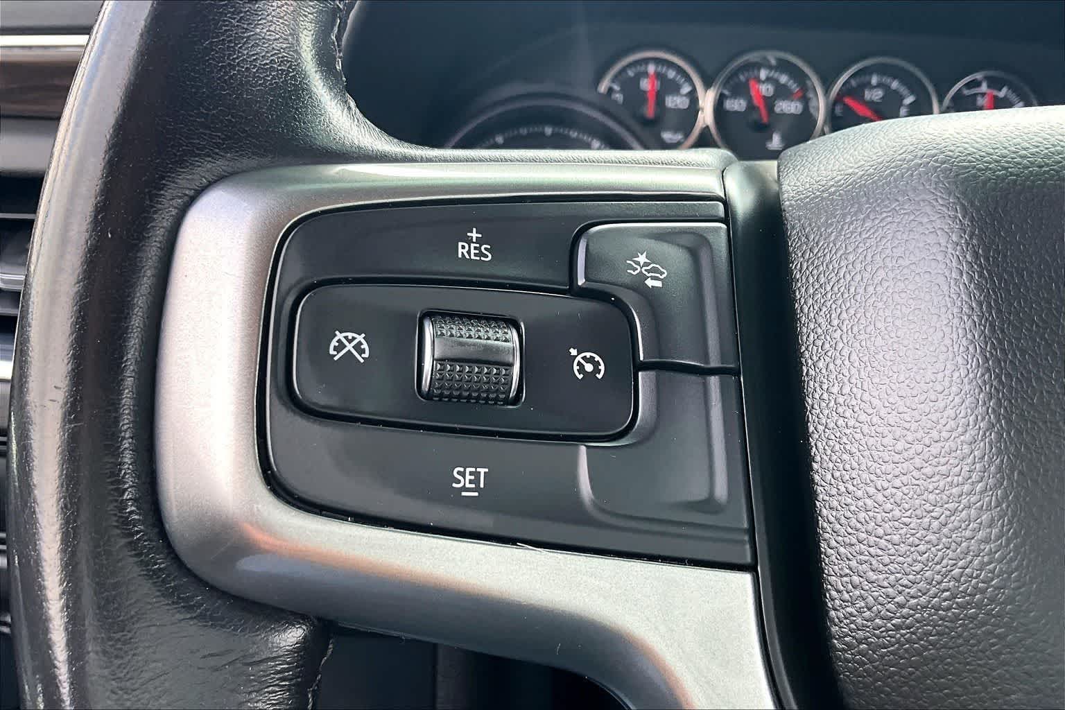 Thumbnail: 2021 Chevrolet Tahoe - 17