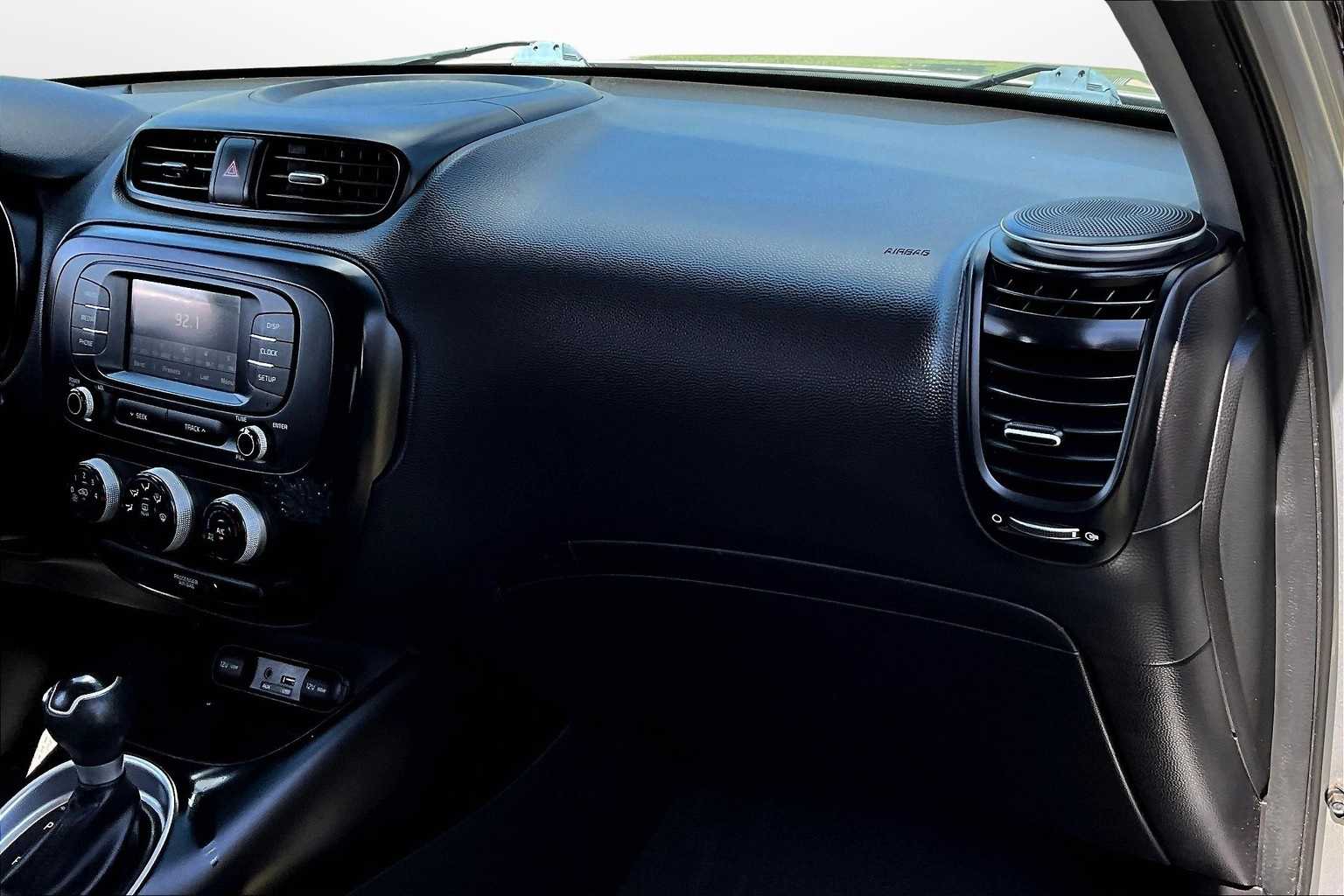 Thumbnail: 2019 Kia Soul - 15