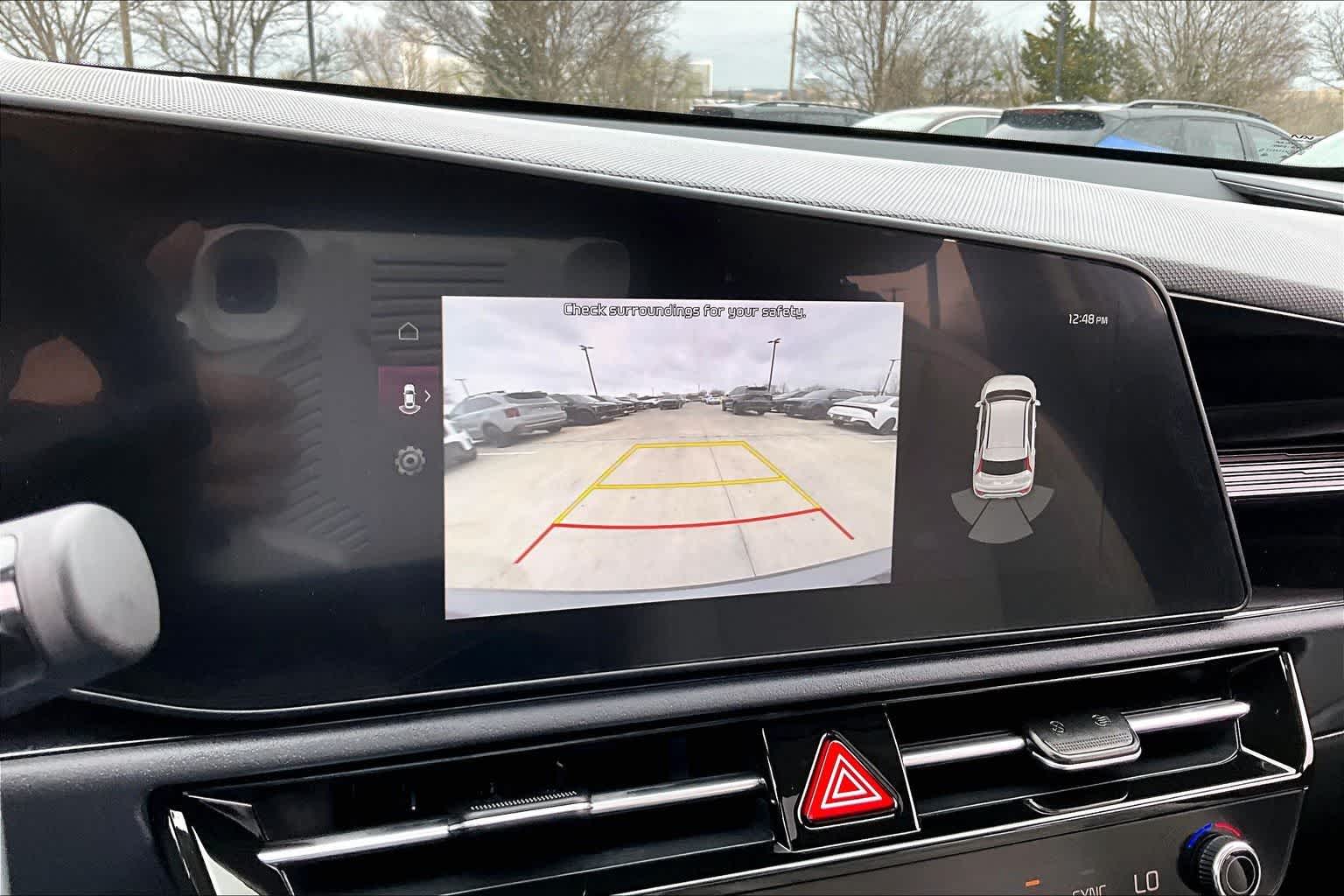 Thumbnail: 2025 Kia Niro - 19