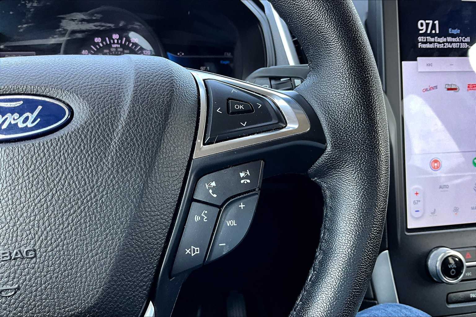 Thumbnail: 2022 Ford Edge - 20
