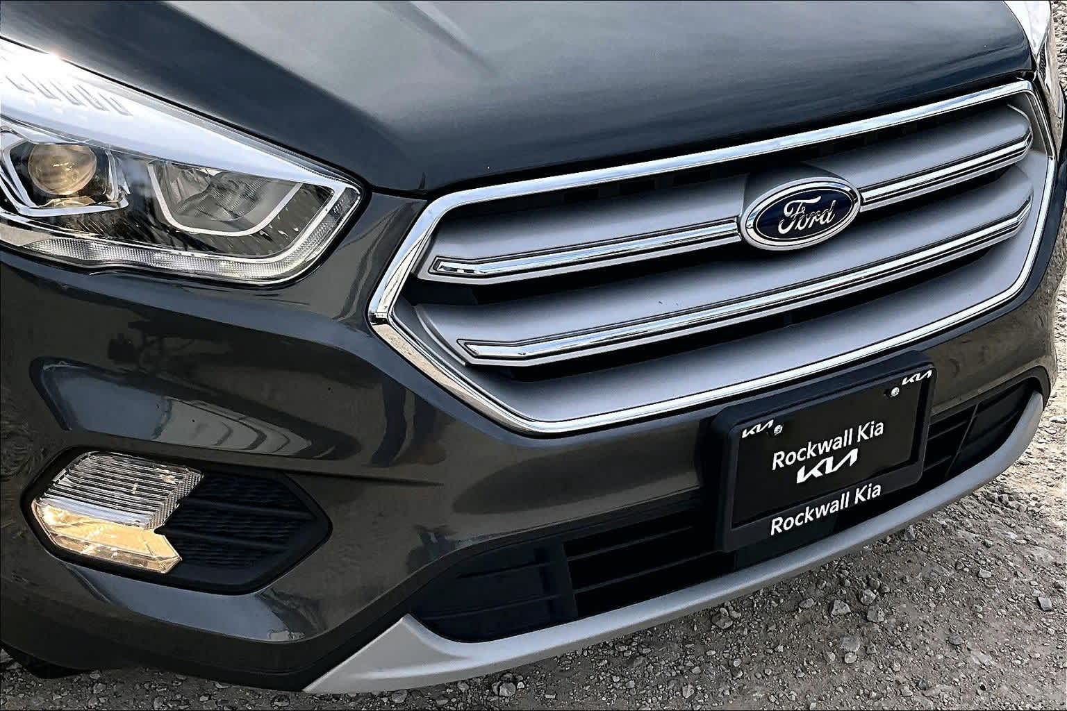 Thumbnail: 2019 Ford Escape - 28