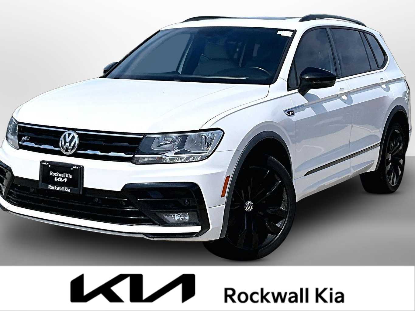 2021 Volkswagen Tiguan 2.0T SE R-Line Black's photo