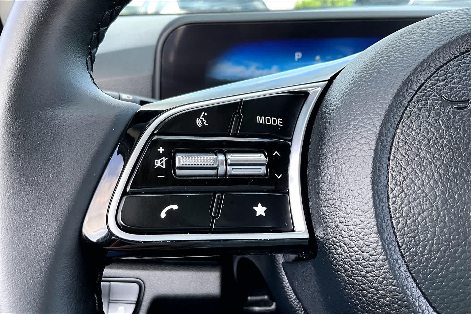 Thumbnail: 2024 Kia Seltos - 17