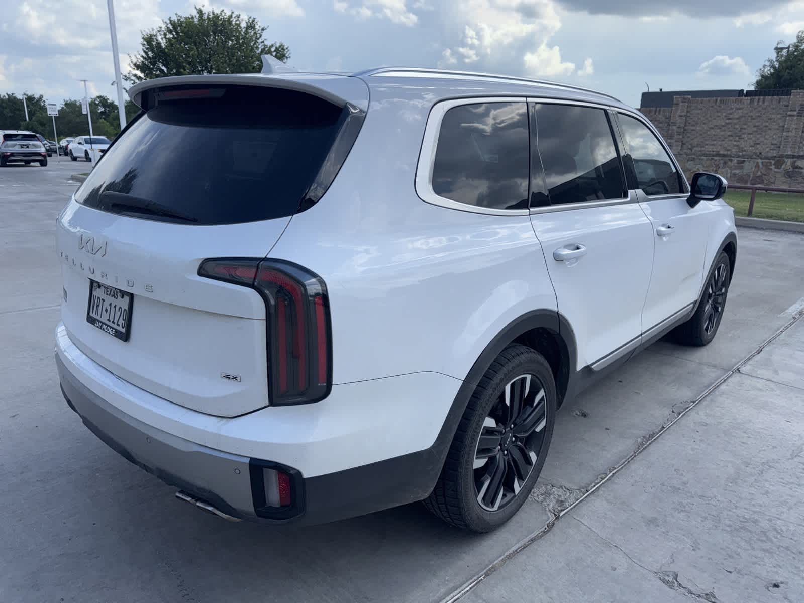 Thumbnail: 2023 Kia Telluride - 5