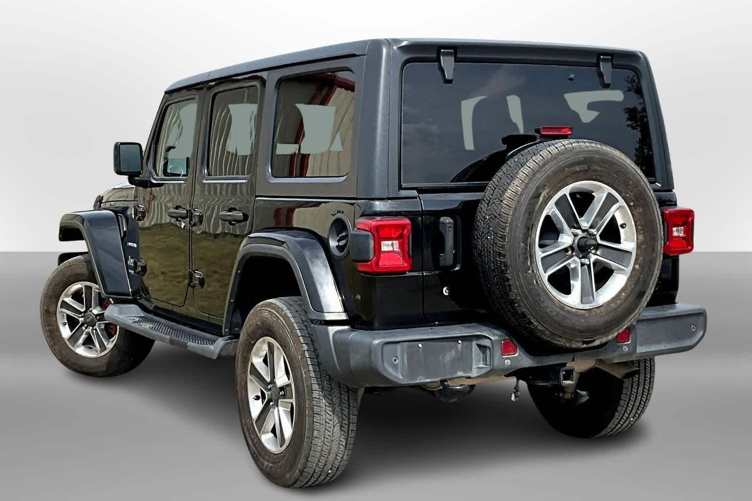 Thumbnail: 2018 Jeep Wrangler - 11