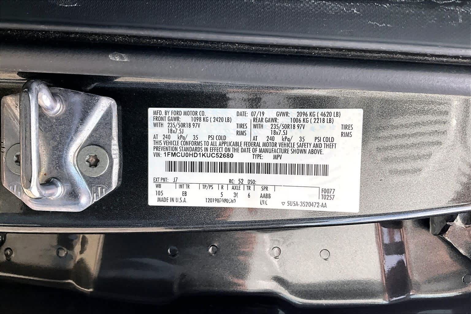 Thumbnail: 2019 Ford Escape - 32