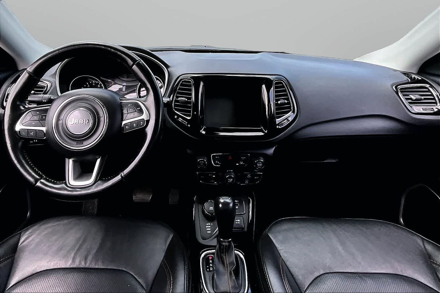 Thumbnail: 2021 Jeep Compass - 14