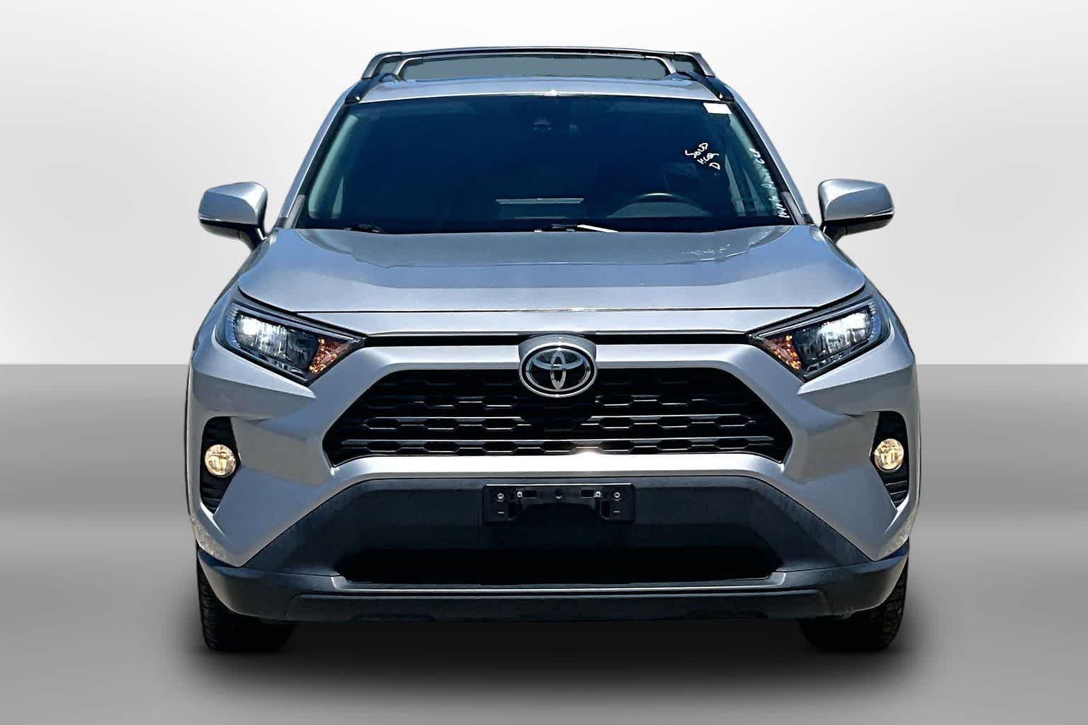 Thumbnail: 2019 Toyota RAV4 - 2