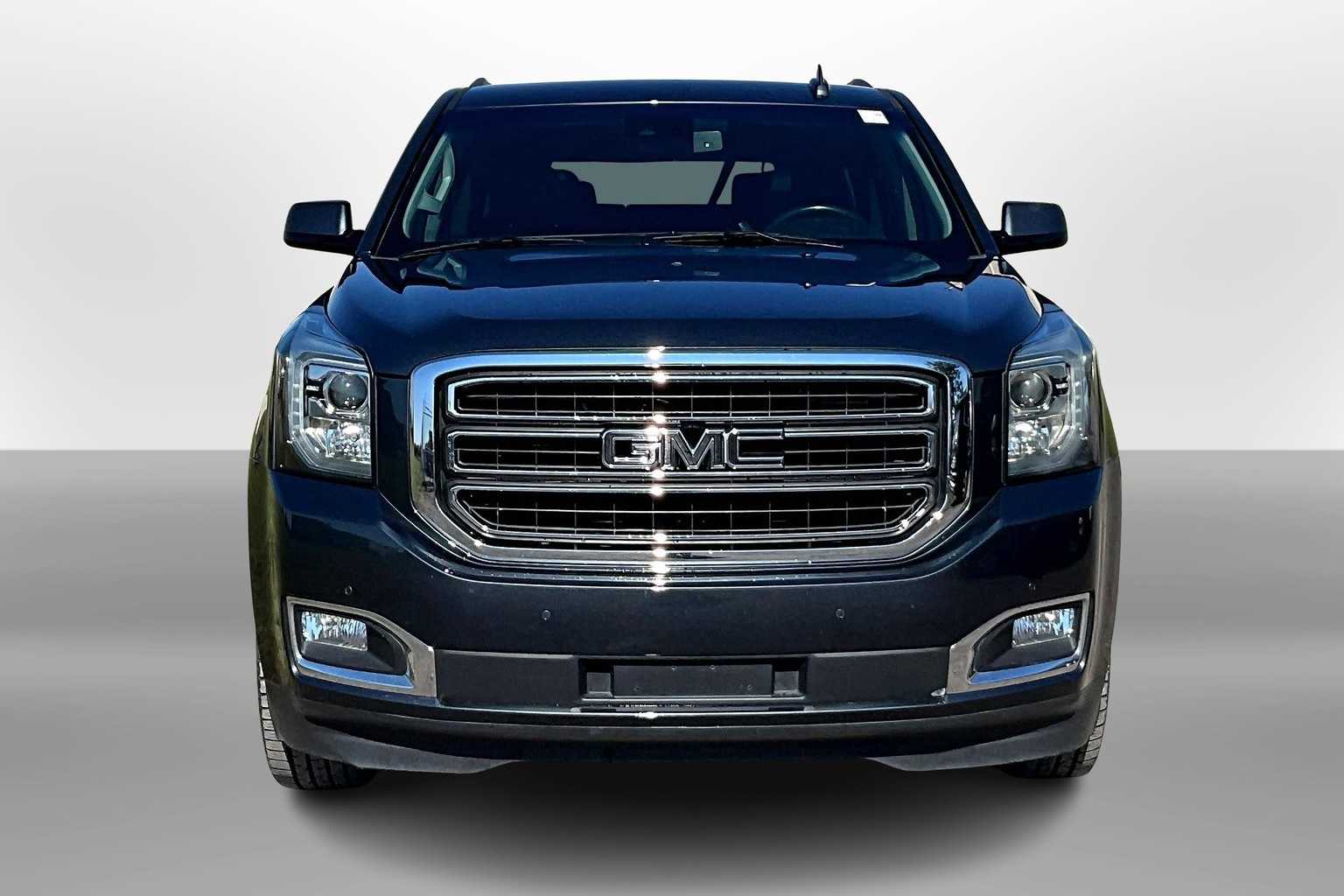 2020 Gmc Yukon XL SLT photo 3