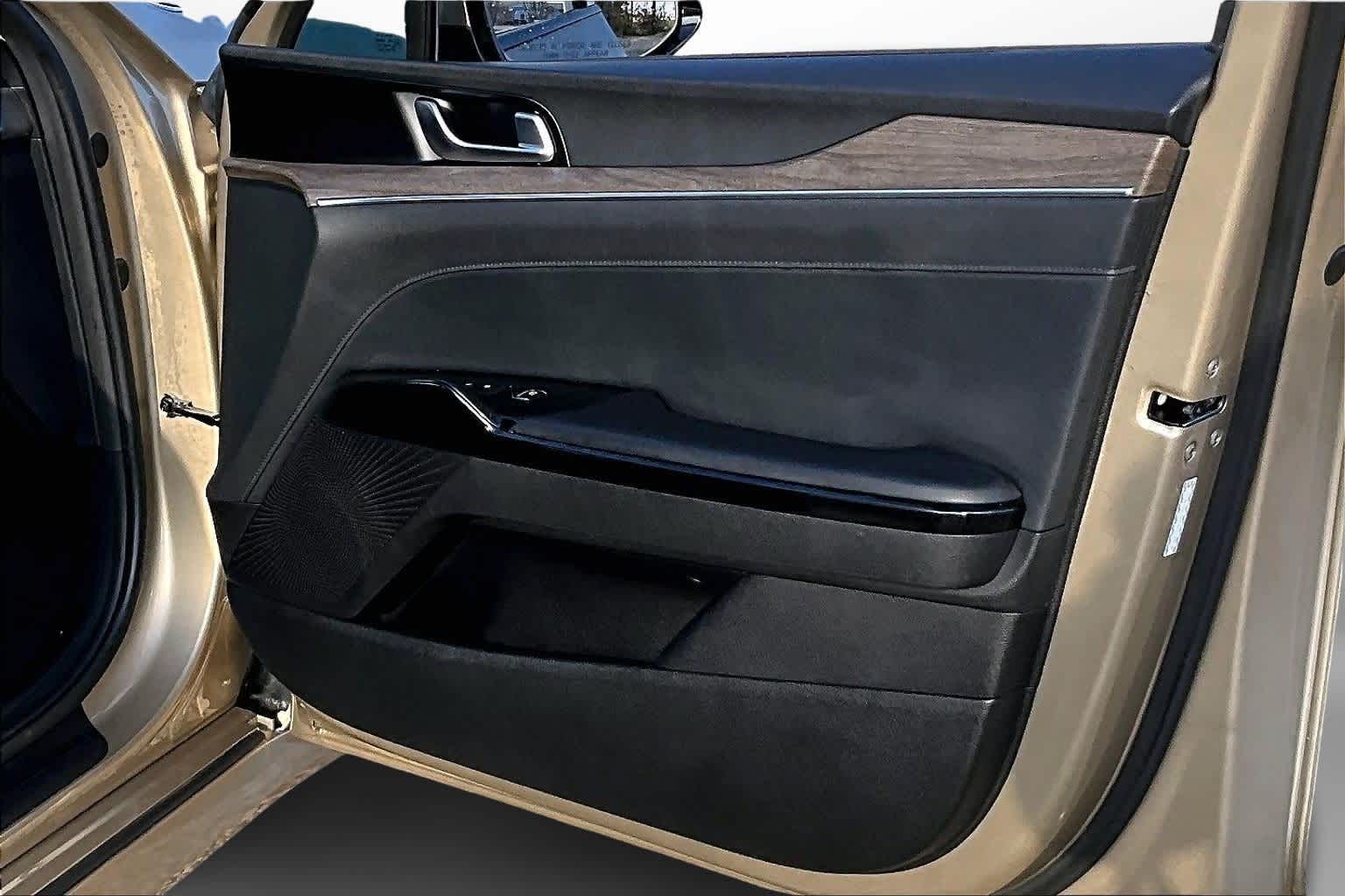 Thumbnail: 2021 Kia K5 - 17