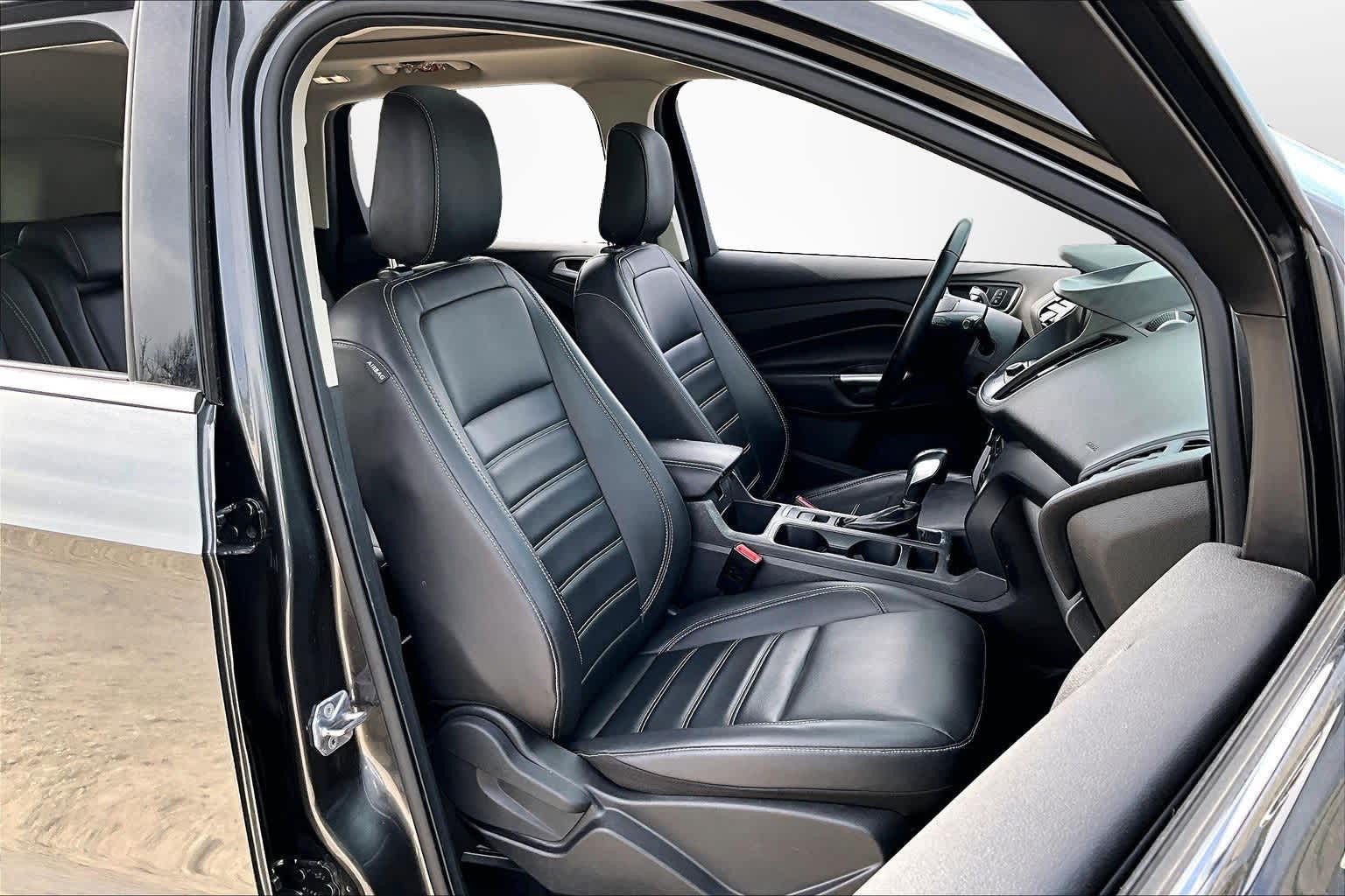 Thumbnail: 2019 Ford Escape - 7