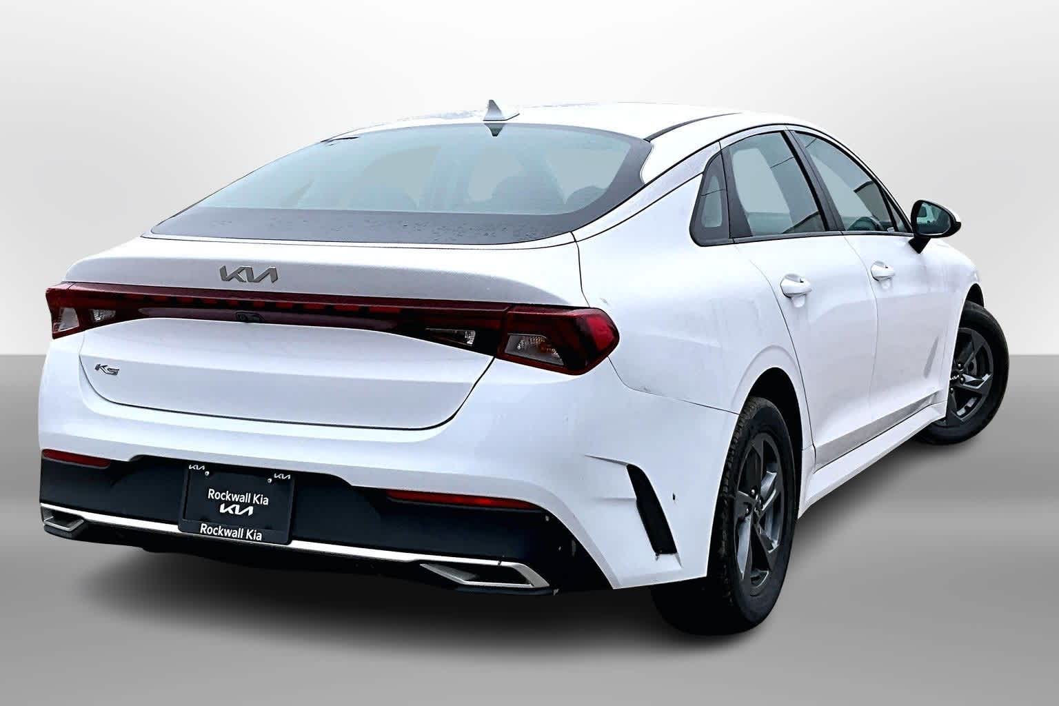 Thumbnail: 2022 Kia K5 - 2