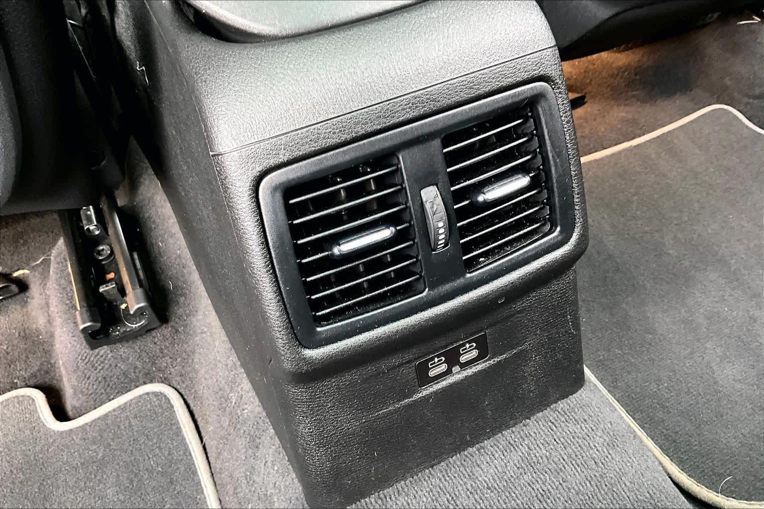 Thumbnail: 2022 BMW X2 - 24