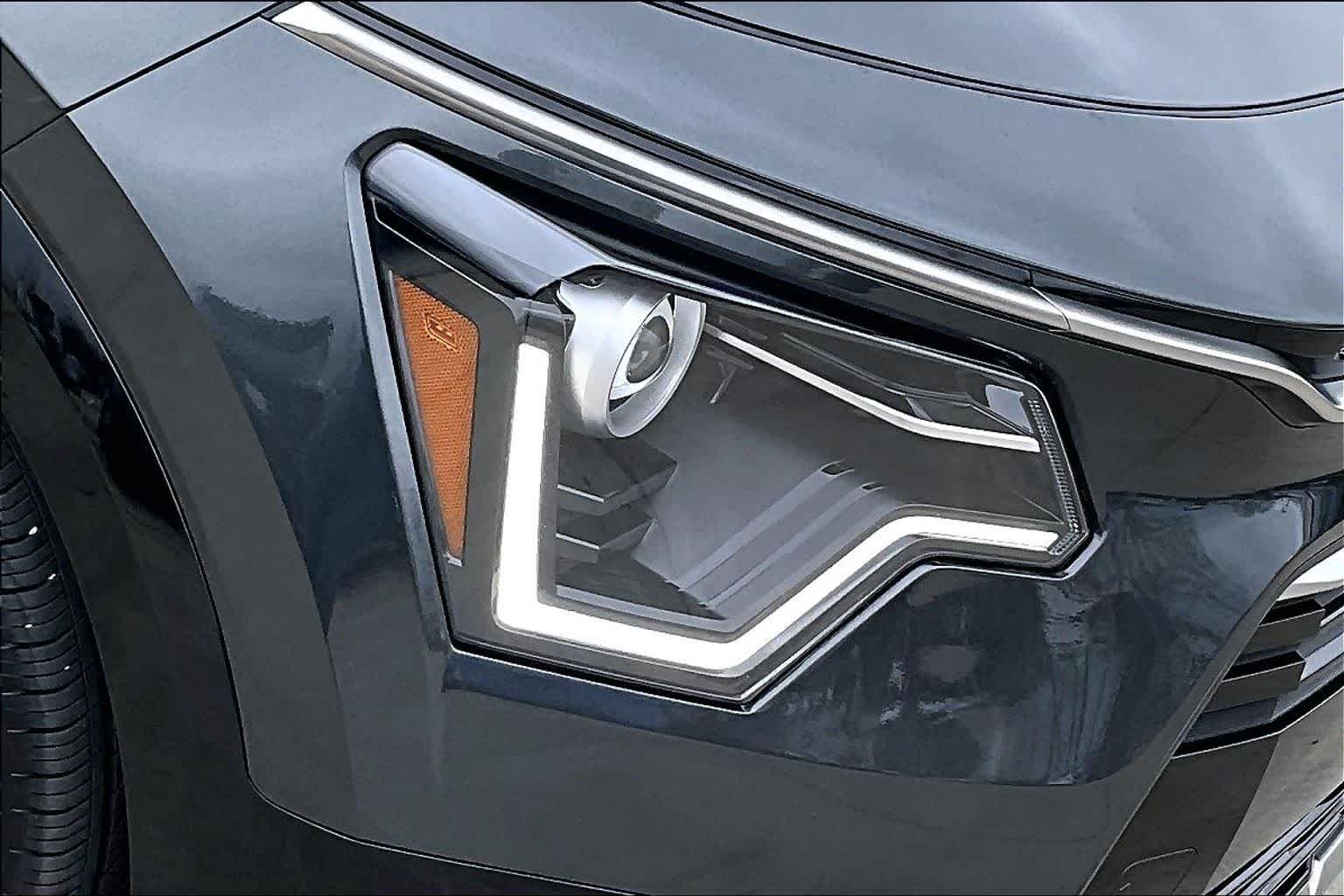 Thumbnail: 2025 Kia Niro - 27