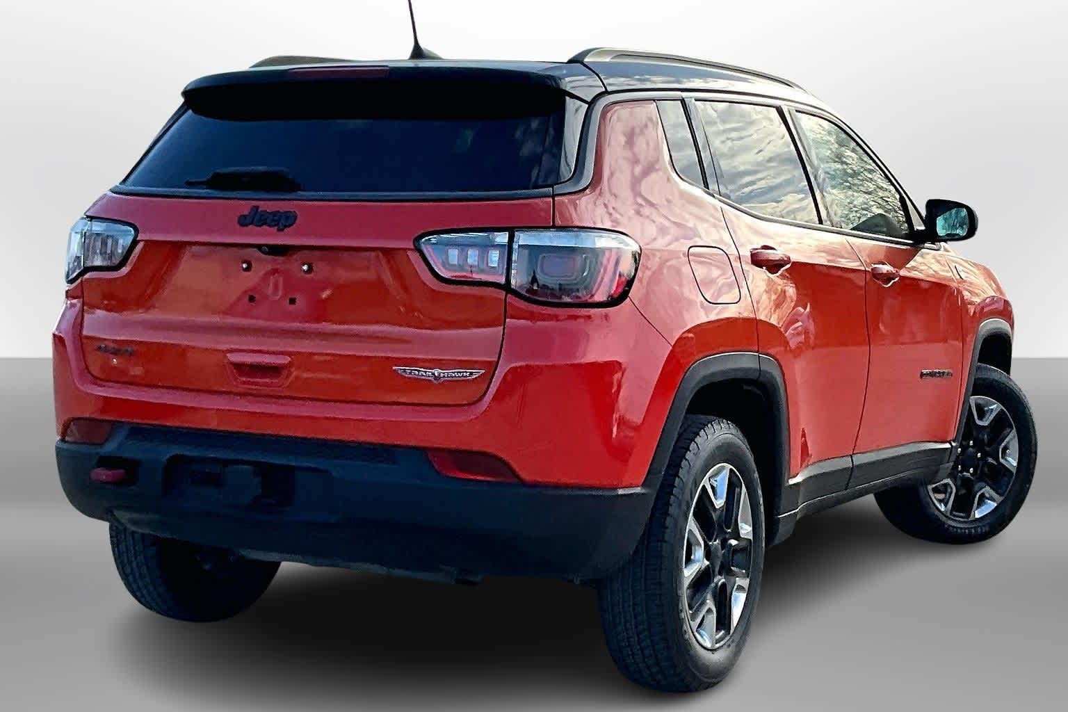 Thumbnail: 2018 Jeep Compass - 2