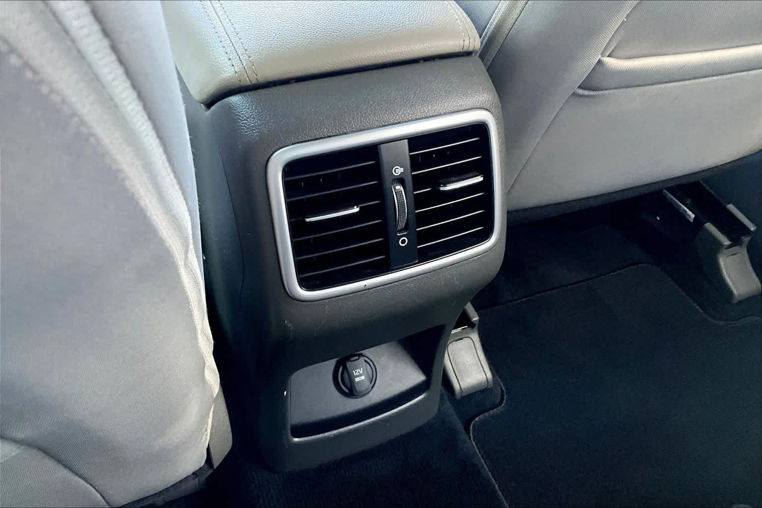 Thumbnail: 2017 Kia Sportage - 24