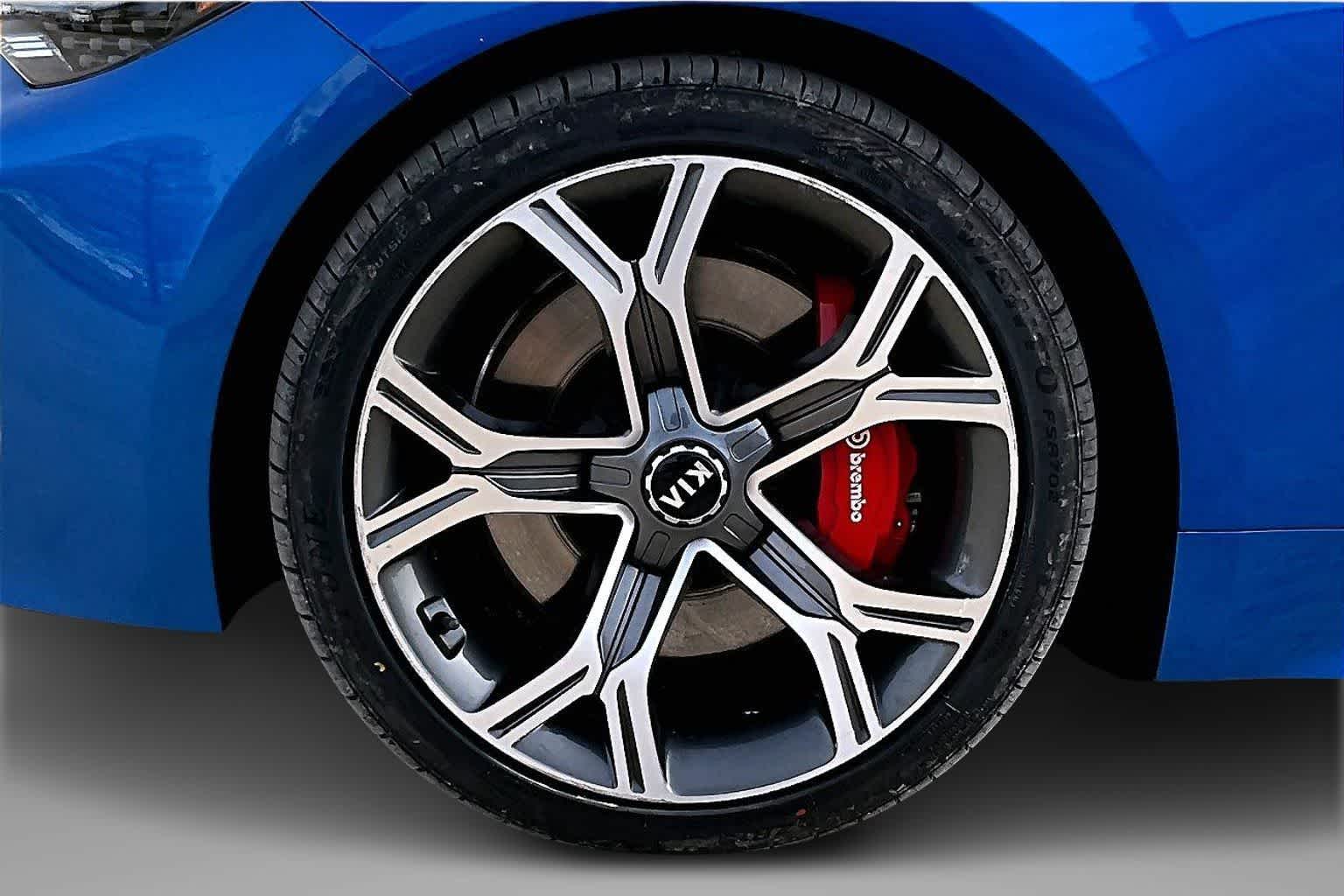 Thumbnail: 2021 Kia Stinger - 8