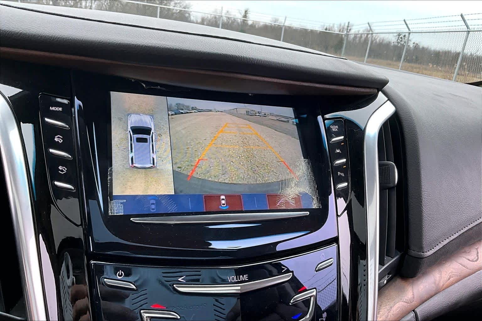 Thumbnail: 2020 Cadillac Escalade - 20