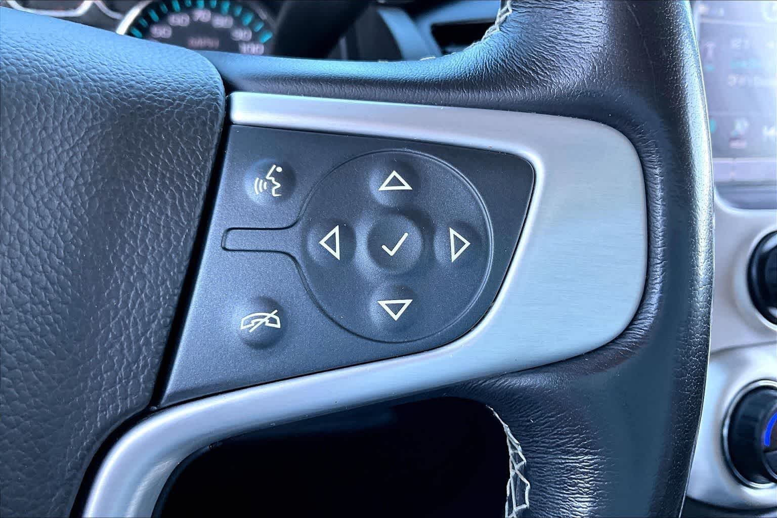 Thumbnail: 2020 GMC Yukon - 17