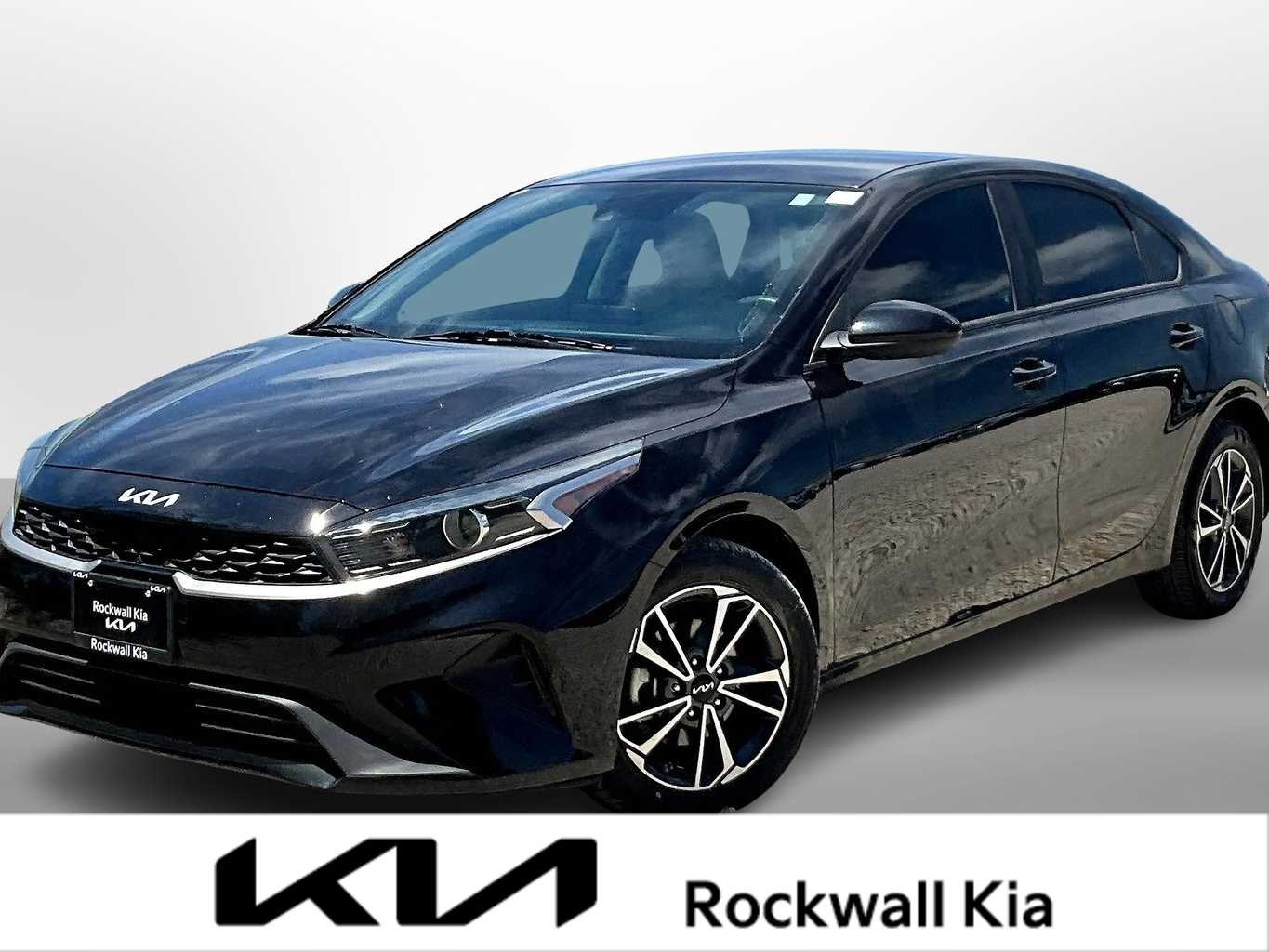 Thumbnail: 2022 Kia Forte - 1