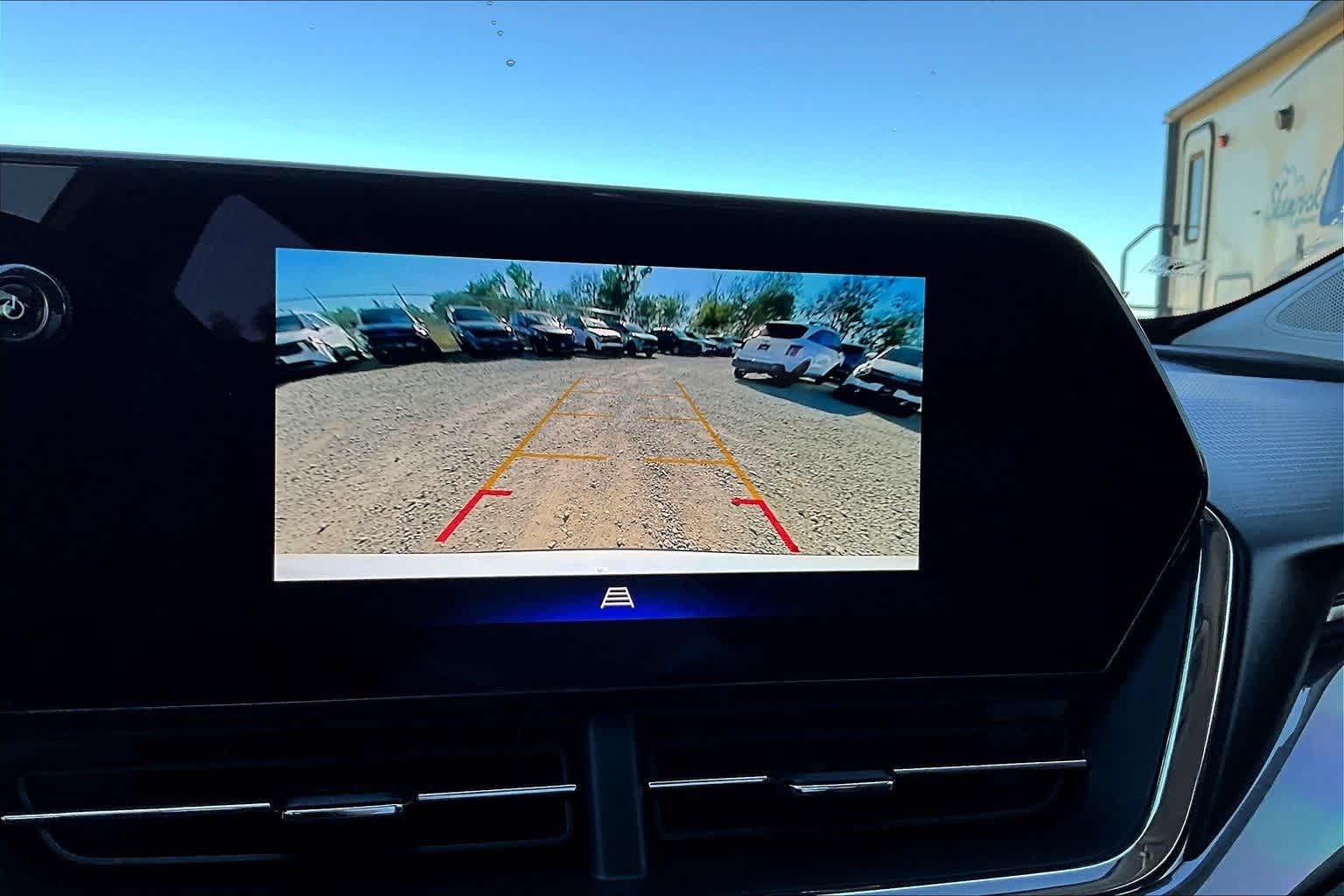 Thumbnail: 2025 Chevrolet Trax - 22