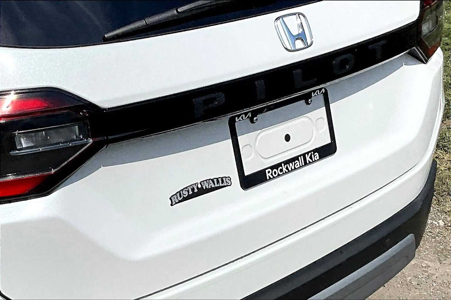 Thumbnail: 2024 Honda Pilot - 32