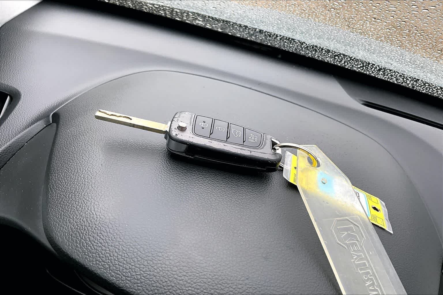 Thumbnail: 2020 Hyundai Kona - 9