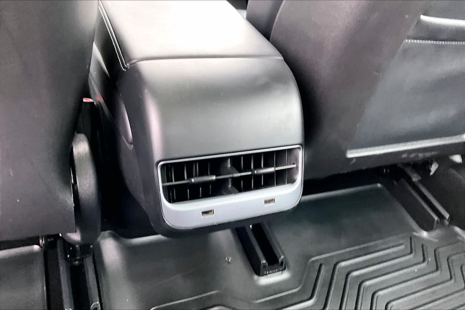 Thumbnail: 2018 Tesla Model 3 - 22