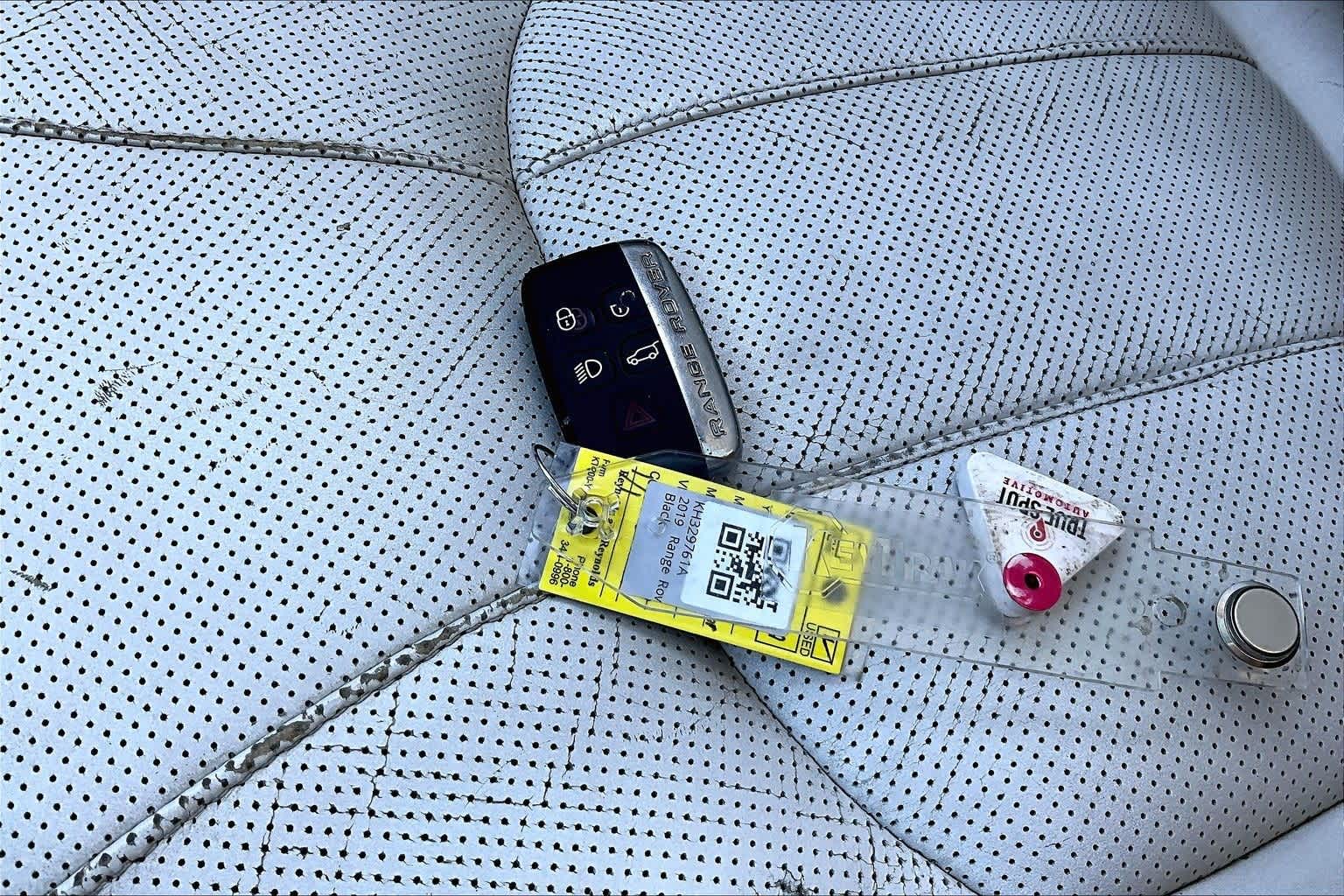 Thumbnail: 2019 Land Rover Range Rover Evoque - 9