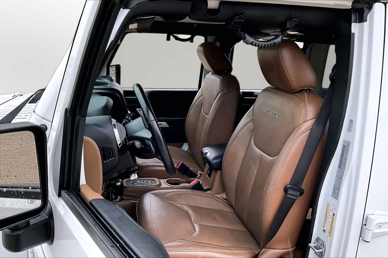 Thumbnail: 2018 Jeep Wrangler - 22