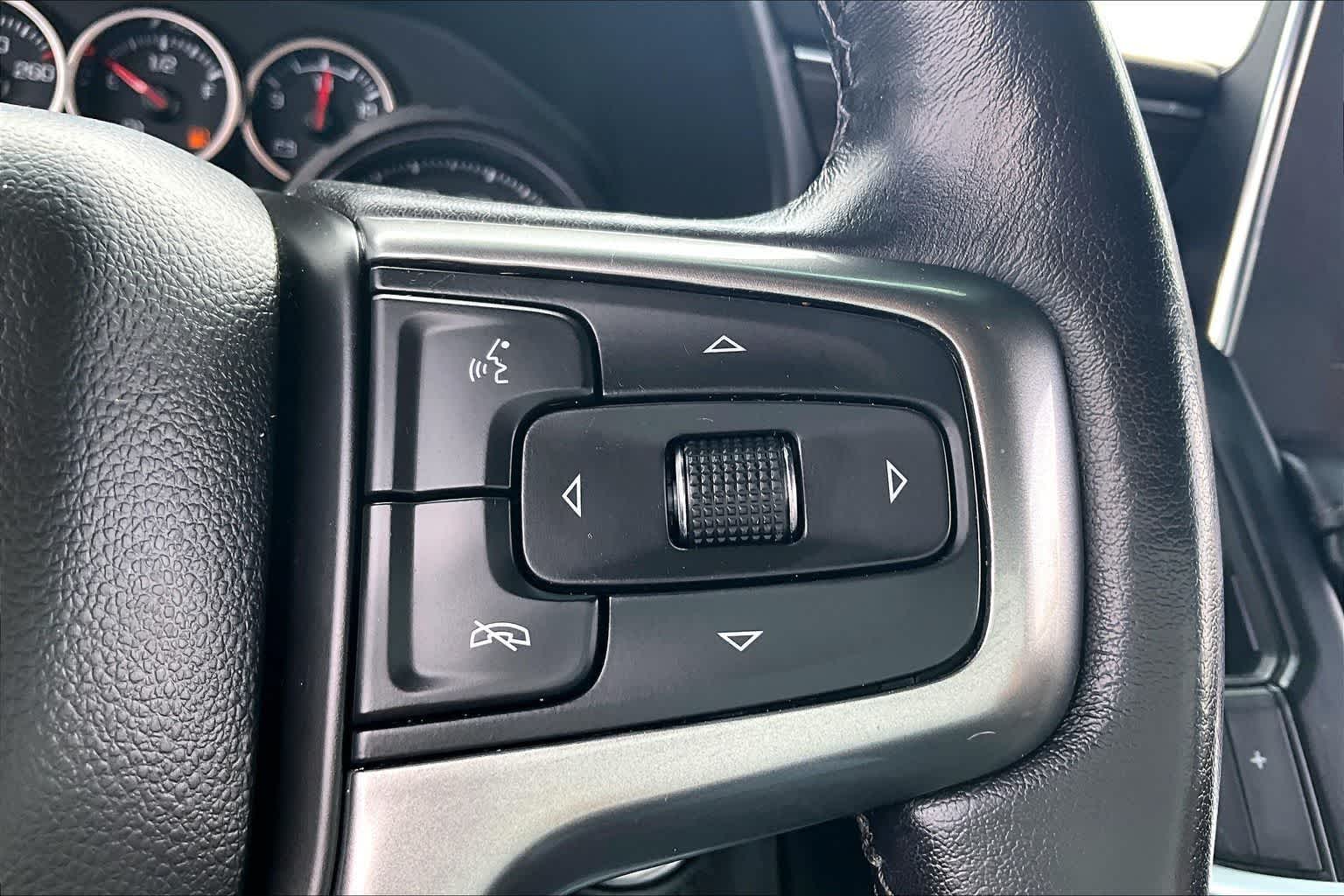 Thumbnail: 2021 Chevrolet Tahoe - 18