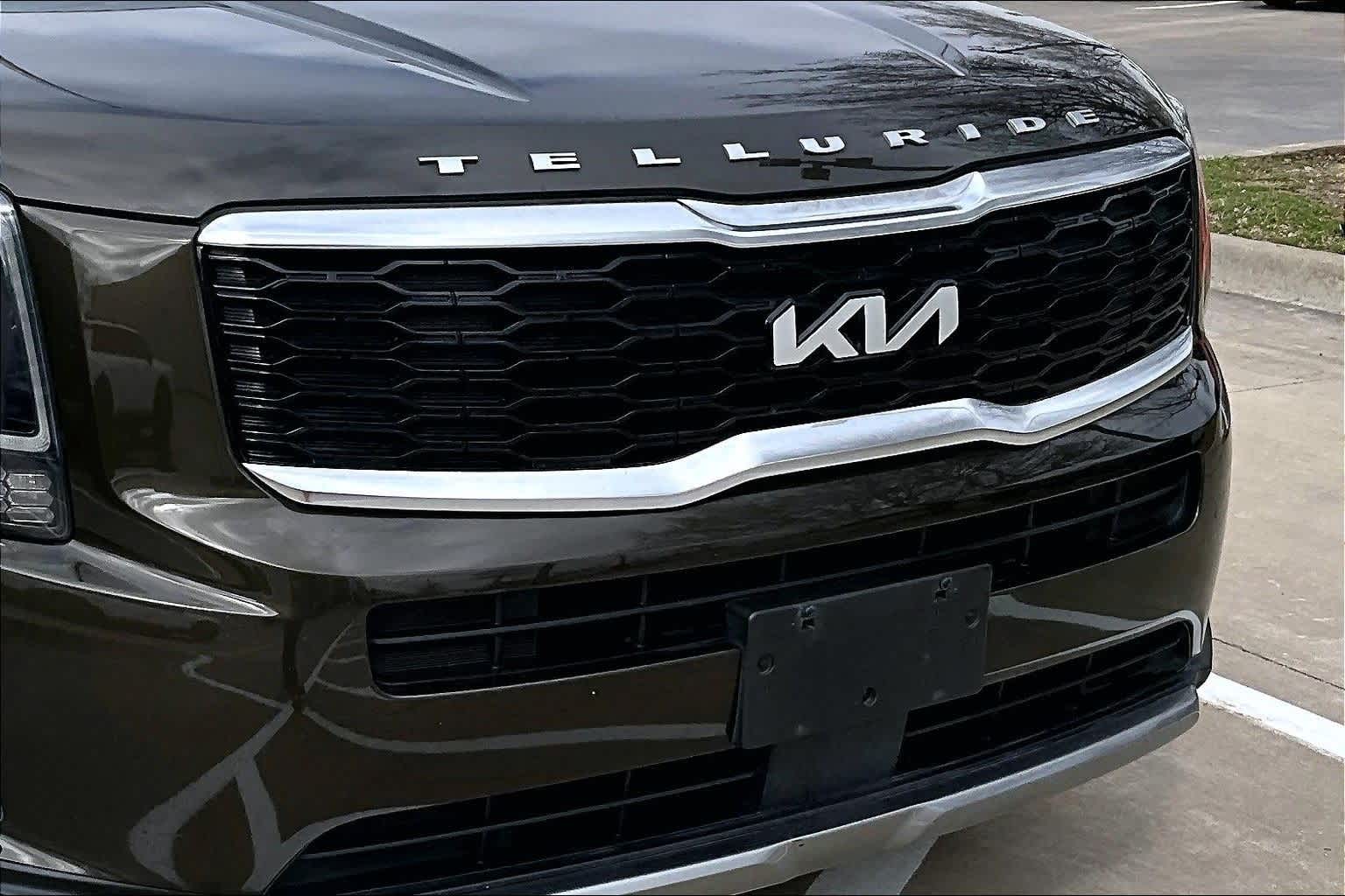 Thumbnail: 2022 Kia Telluride - 27