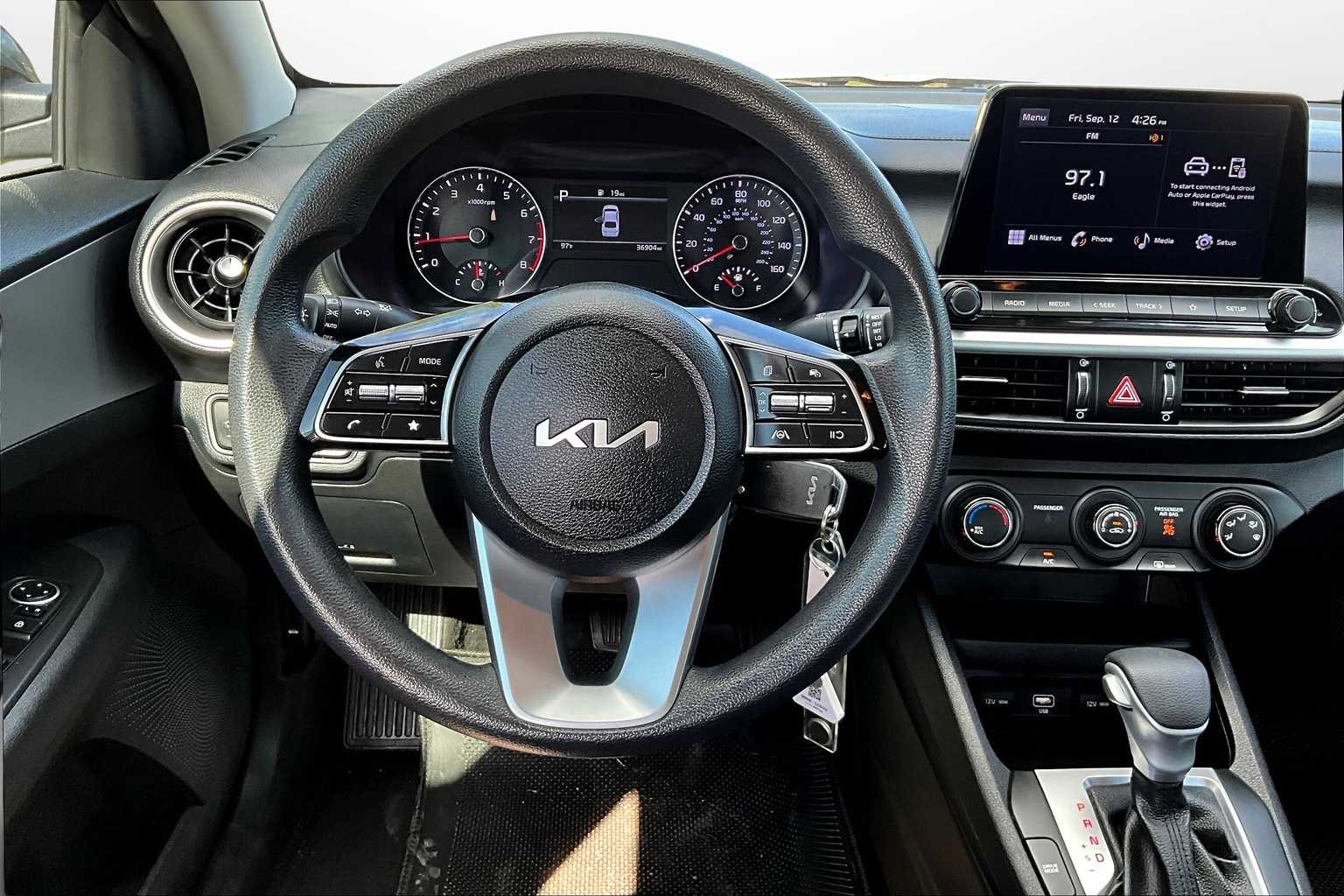 Thumbnail: 2023 Kia Forte - 5