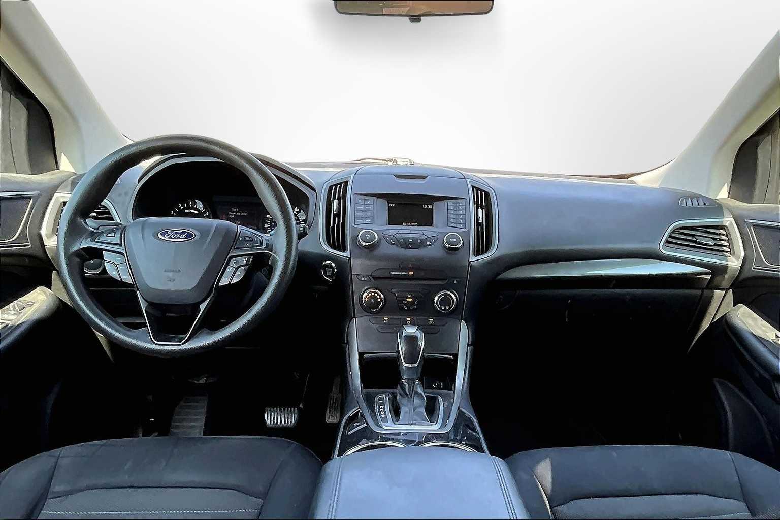 Thumbnail: 2015 Ford Edge - 14