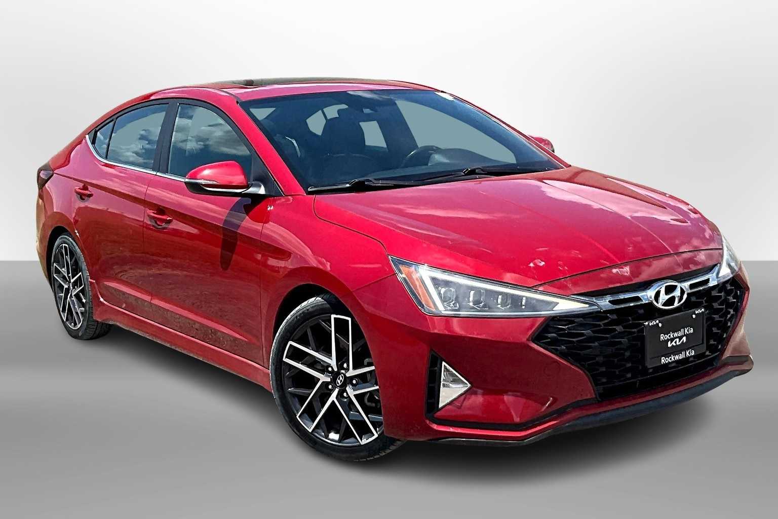Thumbnail: 2019 Hyundai Elantra - 10